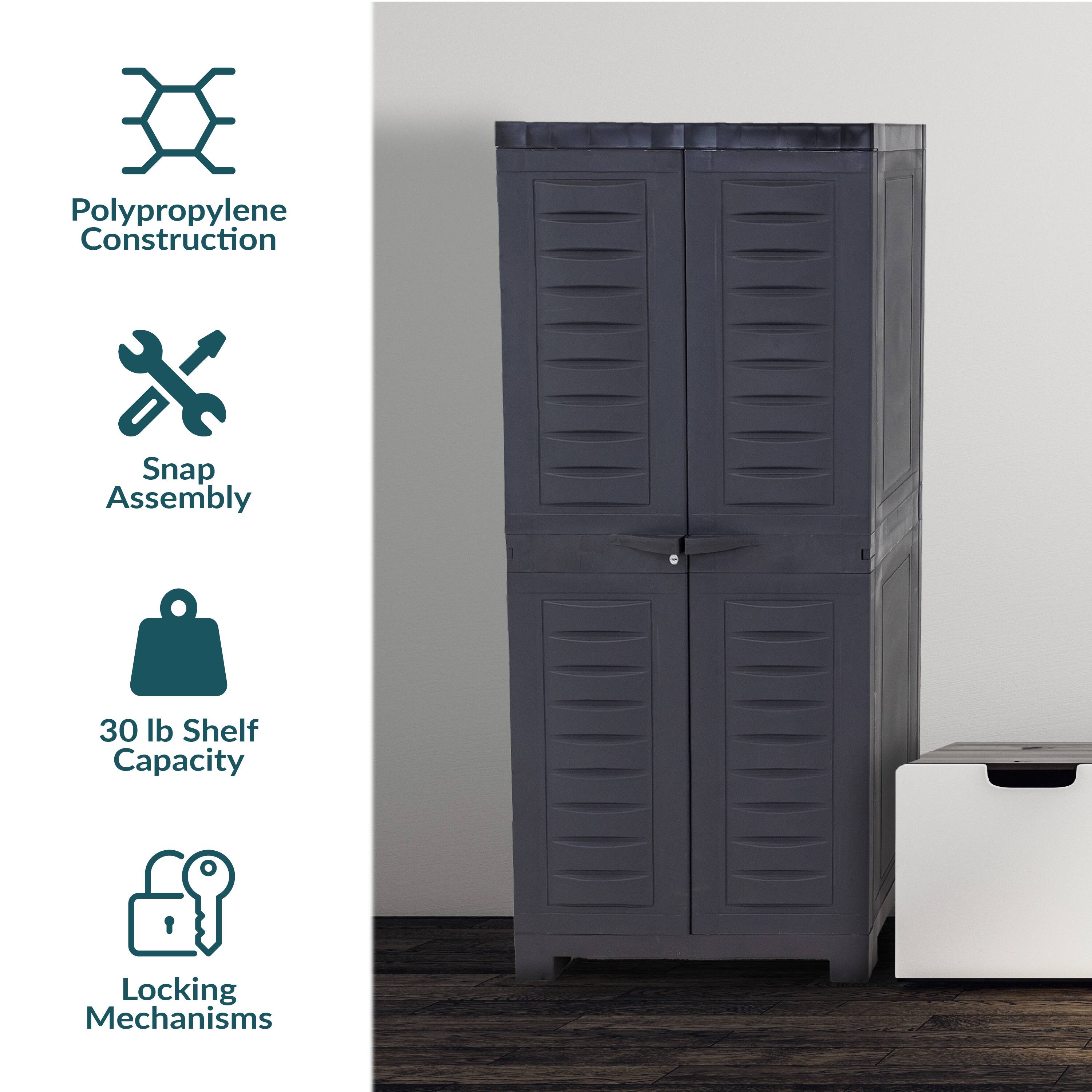 Polypropylene Construction  
Snap Assembly  
30 lb Shelf Capacity  
Locking Mechanisms