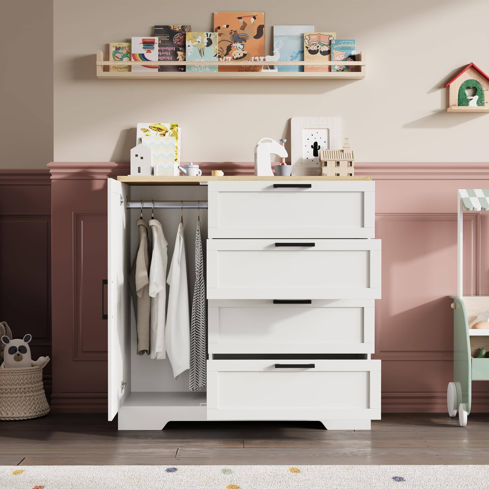 The text in the image appears to be a mix of letters and symbols that don't form coherent words. Here is the corrected and grouped text:

- CHYZIA
- VV
- 3M
- a
- Gepdetobli
- GUISE
- N
- TN

It seems like there might be some errors or misinterpretations in the text. If you have a specific context or language in mind, please let me know!