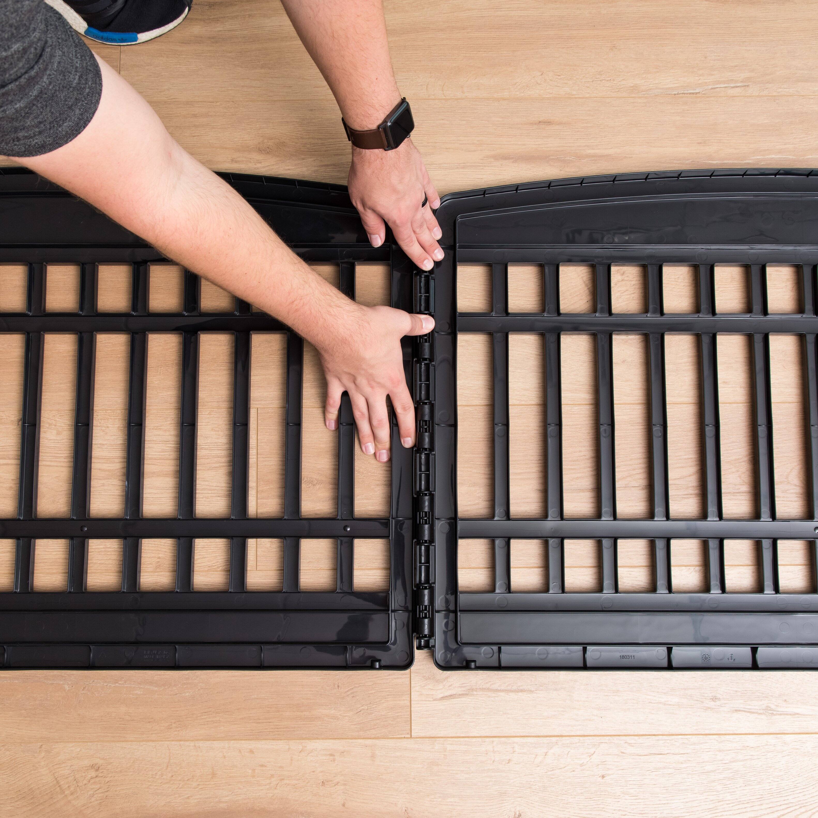 Alt View 3. IRIS USA - IRIS 4-10 Panel 24/34"H Folding Exercise Enclosure Plastic Pet Playpen with Door.