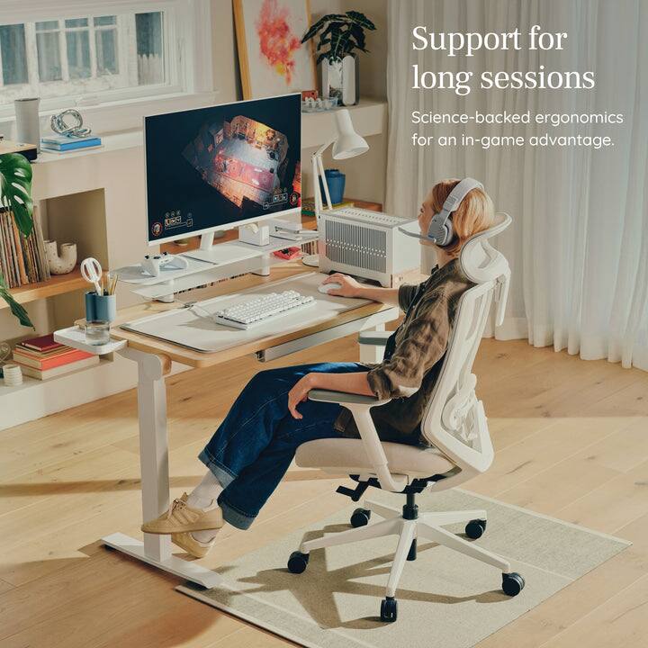 Support for long sessions  
Science-backed ergonomics for an in-game advantage.  
UNO 25