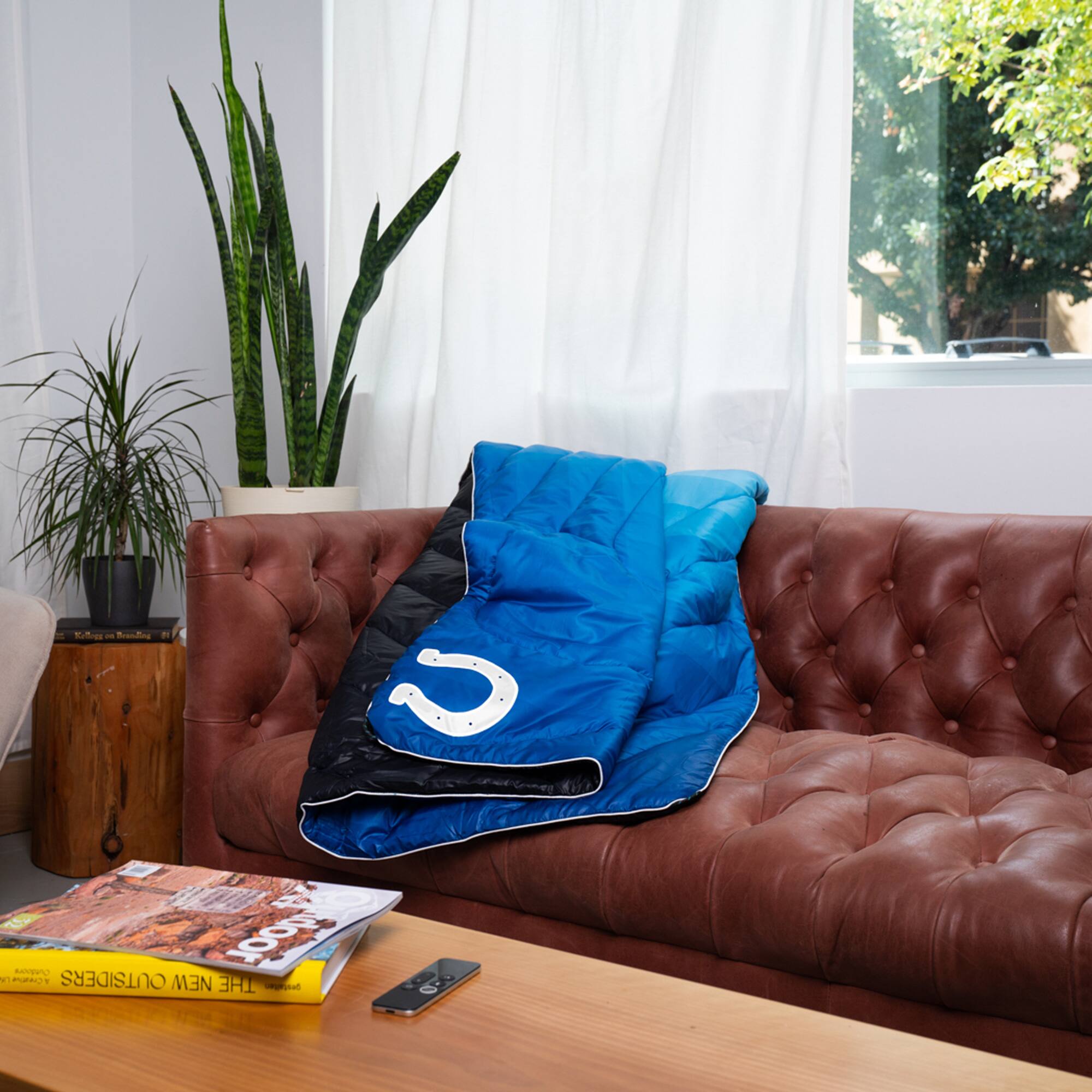 The text on the image reads:

"THE MEN'S UNTSIGNED"