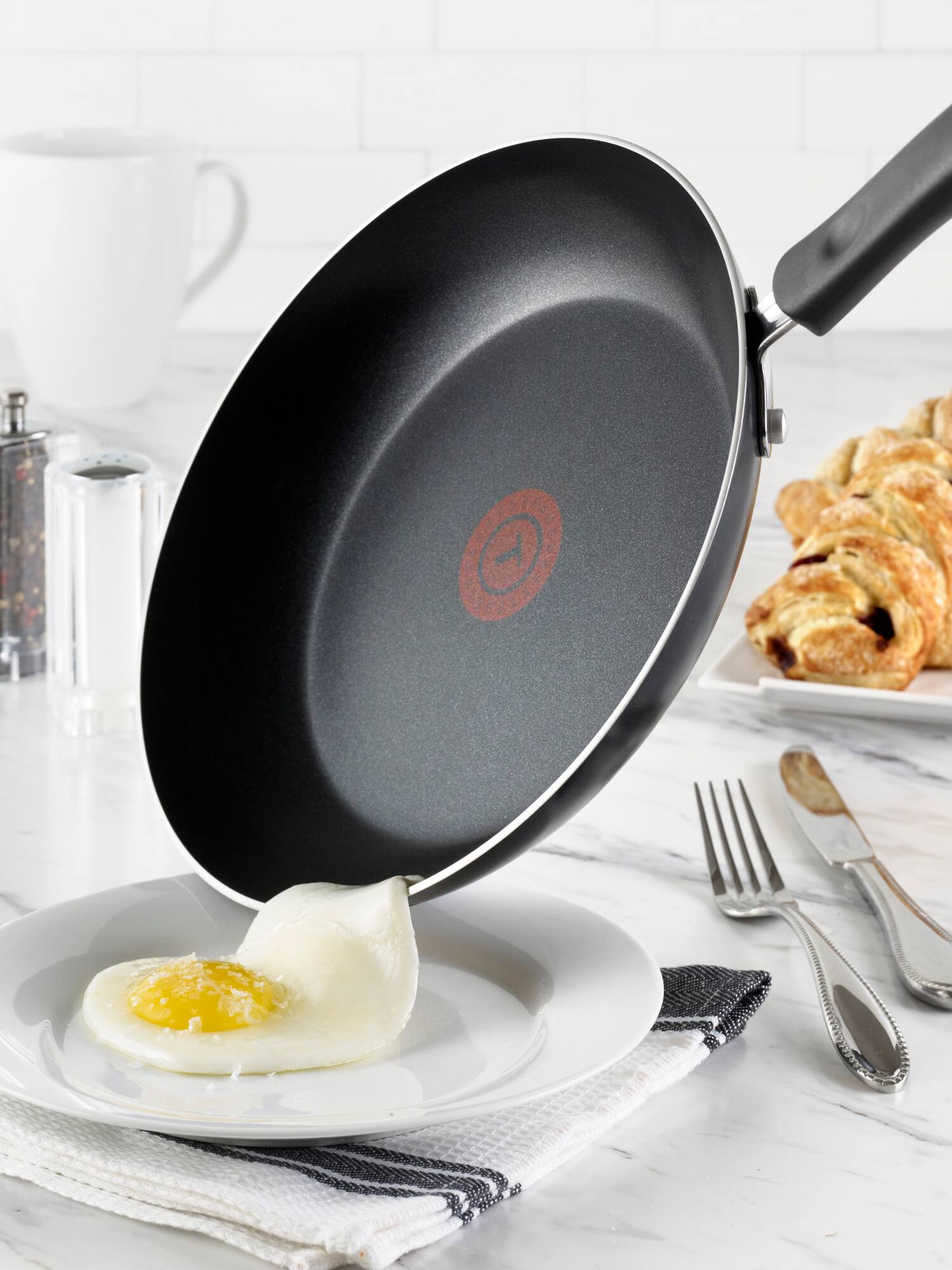 Back. T-Fal - Essentials Nonstick 10" Fry Pan - Black.