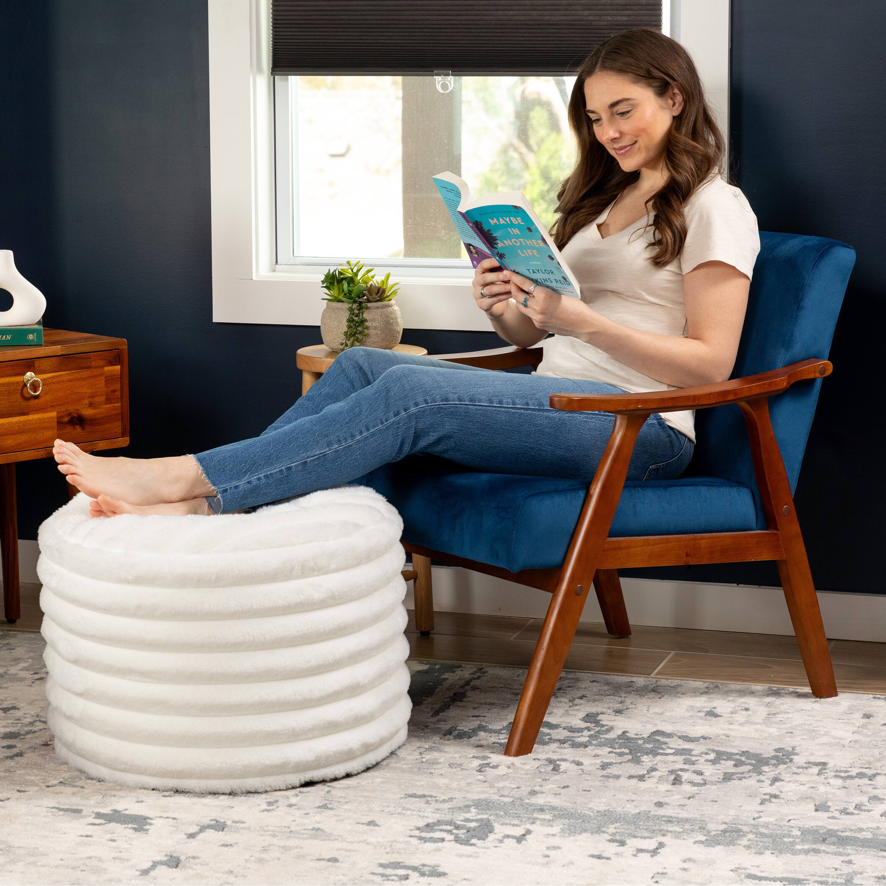 Mayse in Another Life  
Taylor K. B.