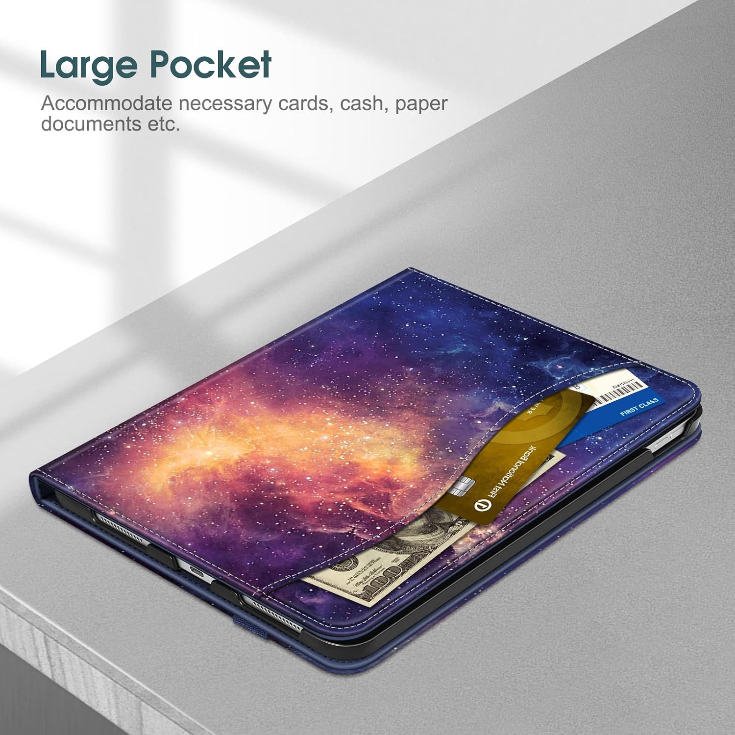 Large Pocket  
Accommodate necessary cards, cash, paper documents etc.