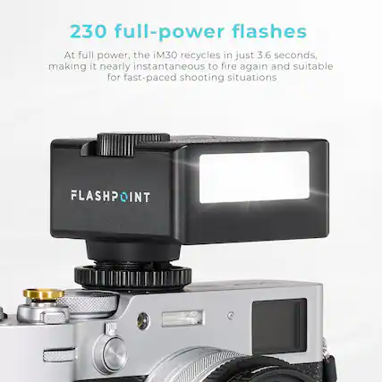 230 full-power flashes
At full power, the iM30 recycles in just 3.6 seconds, making it nearly instantaneous to fire again and suitable for fast-paced shooting situations