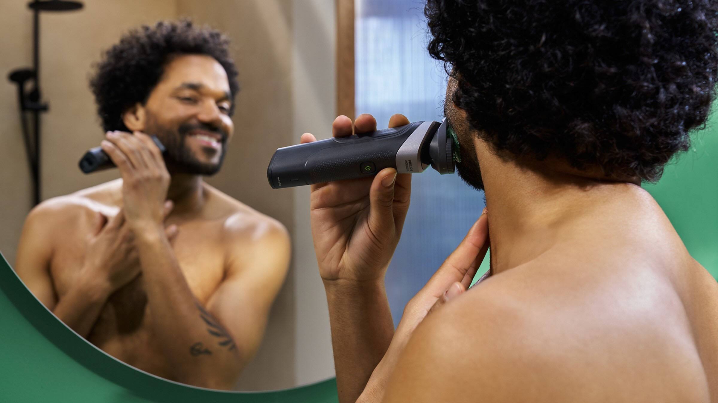 Alt View 17. Philips Norelco - Philips Norelco All-In-One Trimmer 5000 - MG5975/49 - Black.