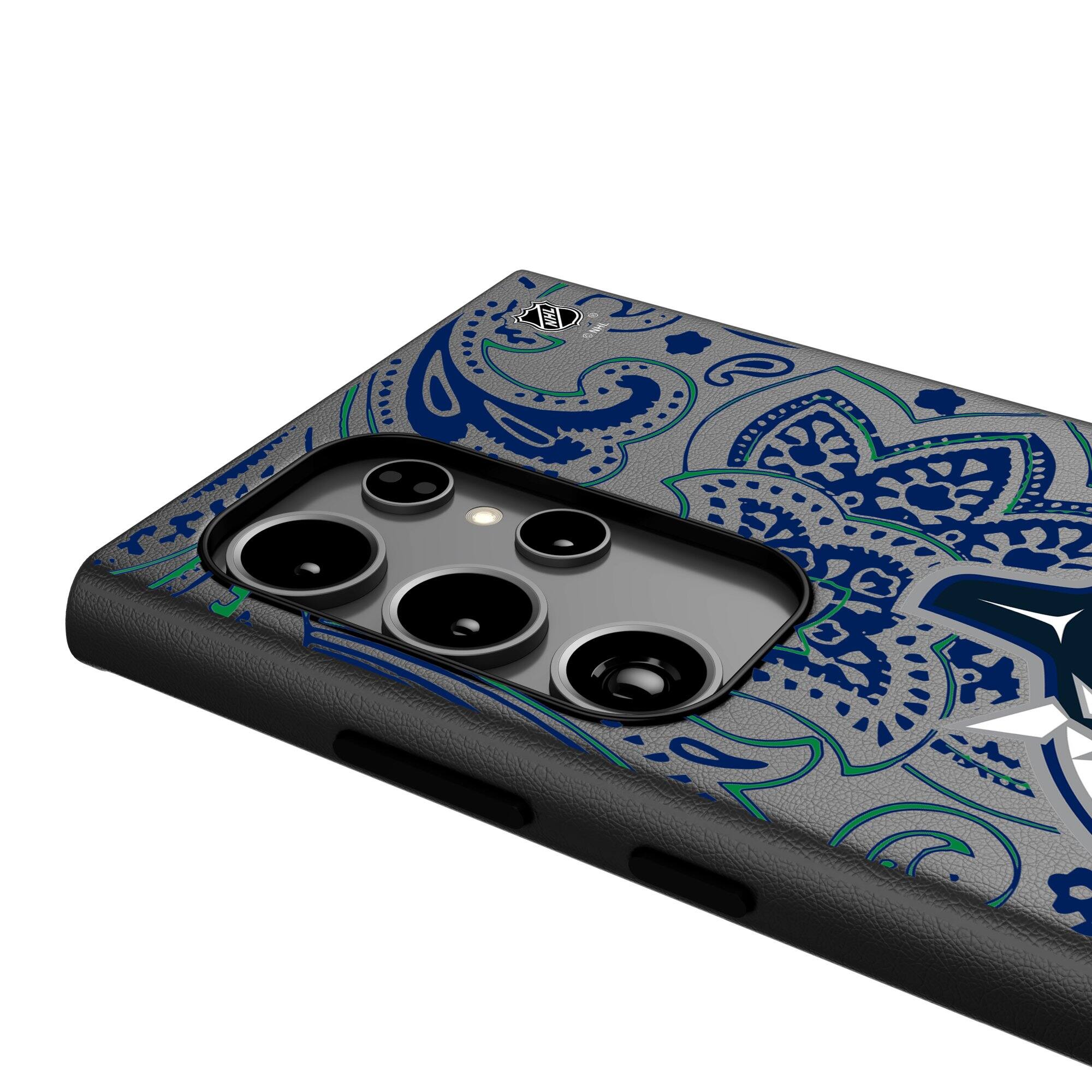 Alt View 3. Keyscaper - Vancouver Canucks Paisley Galaxy Magnetic Bump Case - S25 - Black.