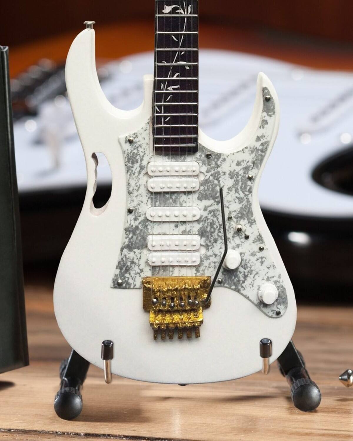 Steve Vai - Axe Heaven Steve Vai Signature White JEM Mini Guitar Replica Collectible SV-130 - Collectibles