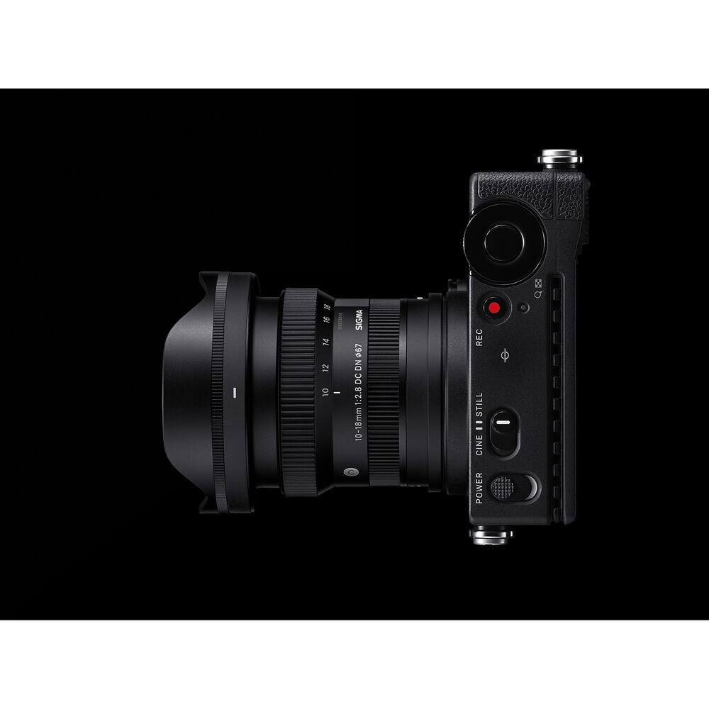 & I & 2 14 12 10 I SIGMA 67 DN DC 1:2.8 10-18mm REC STILL = CINE POWER

10-18mm
1:2.8-4
DC DN
SIGMA

CINE / STILL
POWER