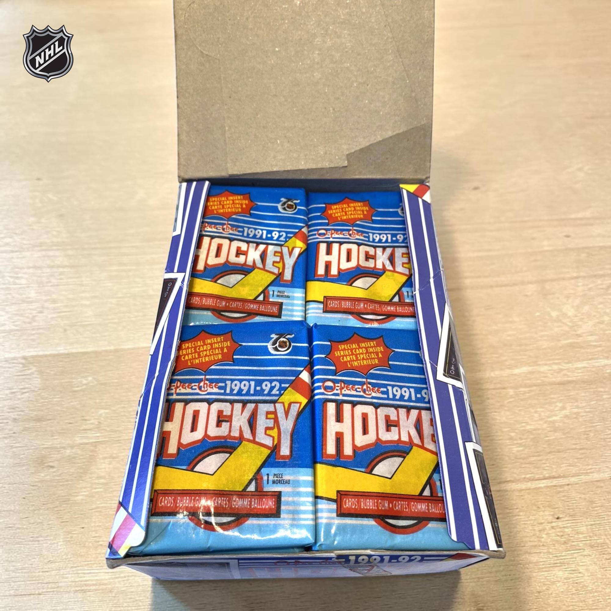 NHL SPECIAL SR SPECIAL SPÉCIE TACE LTE N LaNS C'INTERUS R SPUA LARTE FmTERnes 1991-92 1991-9 JOCKEY HOCKE - PE 1825 LMUA - U CUM CARTES SOMME CARCS BUEBLE GM CARTS MAUDUNE GONME NALLDUN IMSERT SPECIAL CARD INSIDE SPECIAL IMSERT ENIES SPECIAL a SERVES CARD UNSIDE CARTE L'INTERIEUR CARTE L'INTERIEUR

1991-92 O-ece 1991-9 HOCKEY HOCKE PELI 1 NORLLAG CARDS 88LEG GARTES COMME BALLOUNE CARDS BUOBLE GUN CARTES, GOMME BALLOU 1001-92