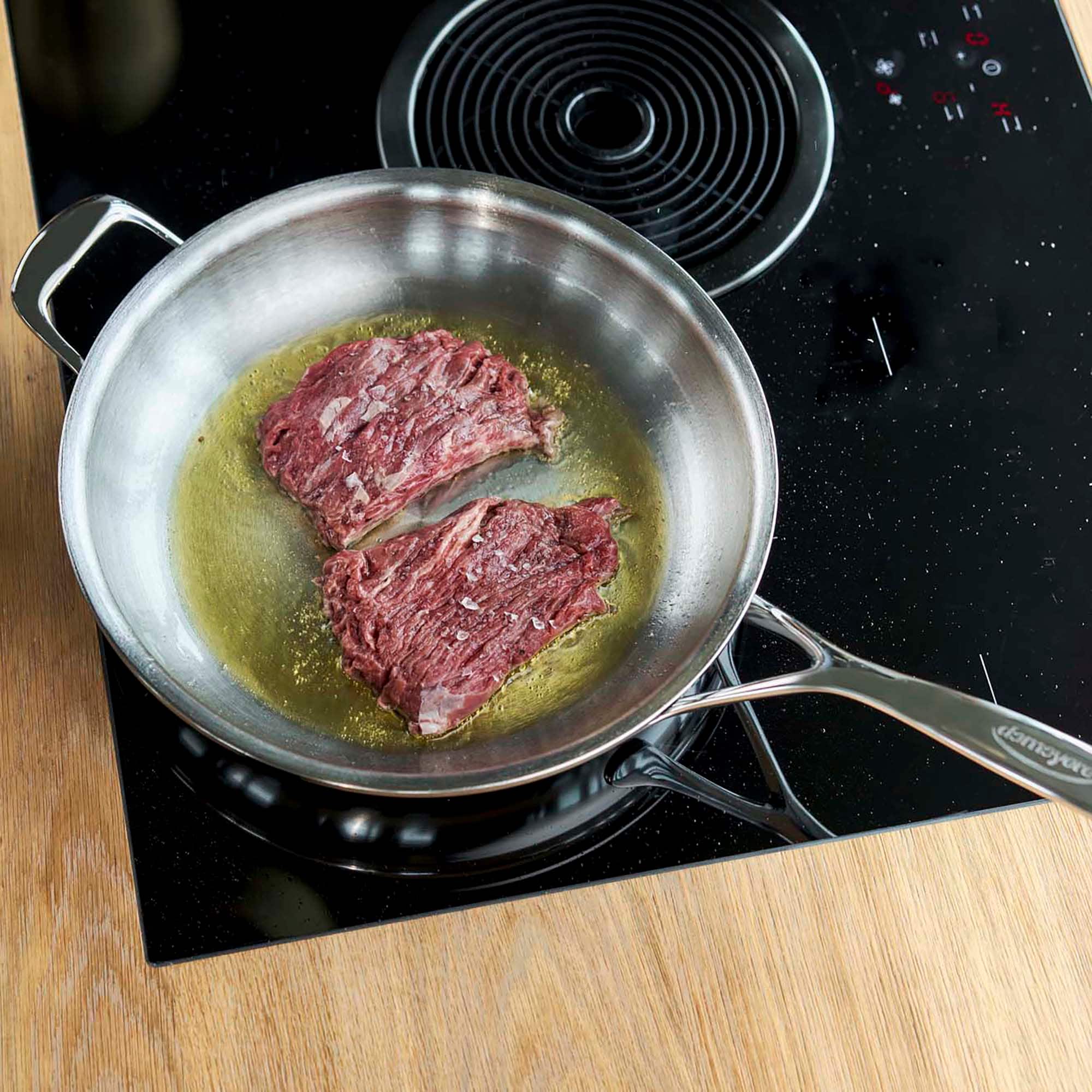 Demeyere Atlantis Proline 7 12.6 inch Fry Pan with Helper Handle