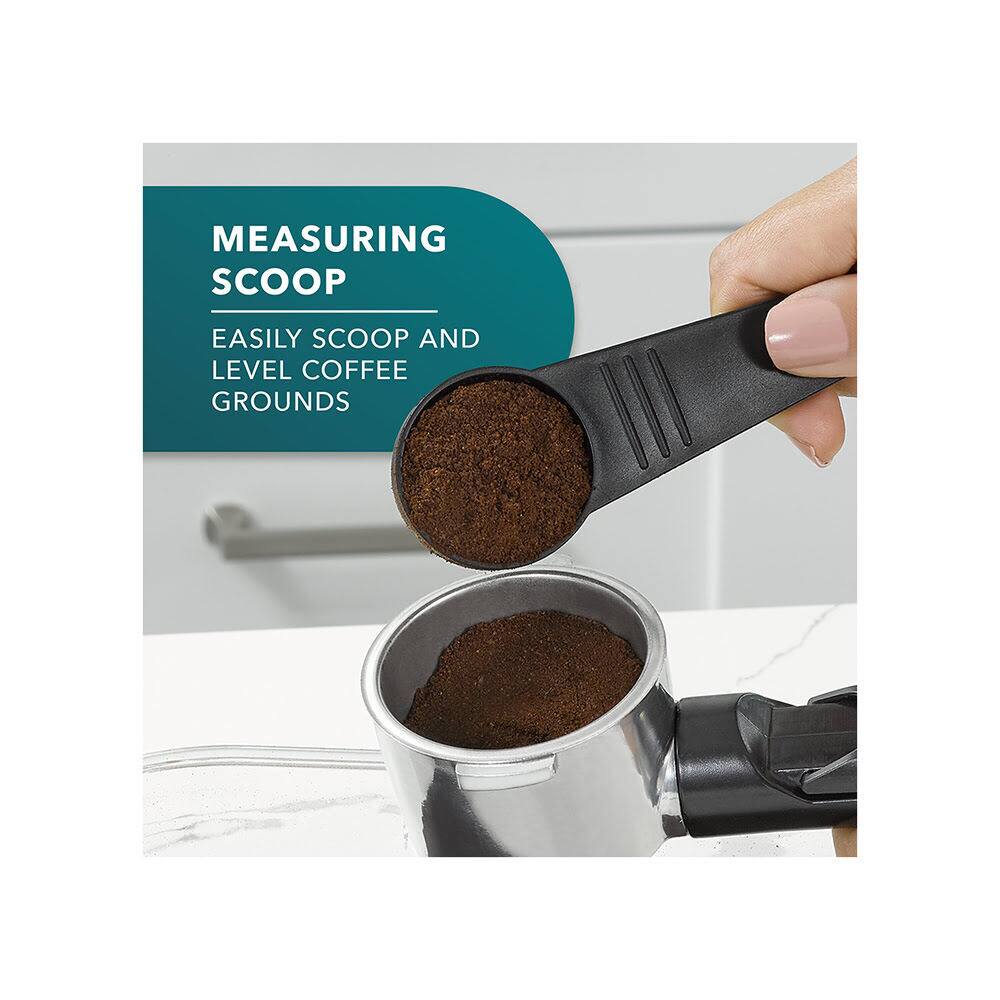 MEASURING SCOOP  
EASILY SCOOP AND LEVEL COFFEE GROUNDS