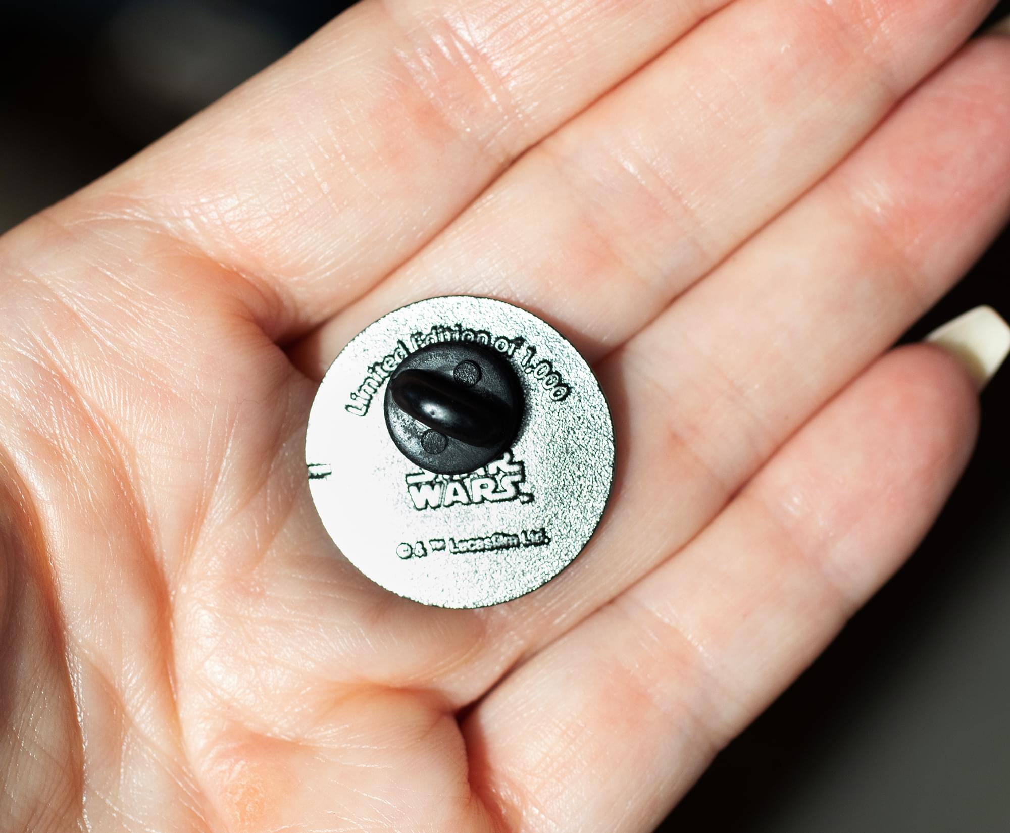 Limited Edition of 1,000  
WAR  
©1977 Lucasfilm Ltd.