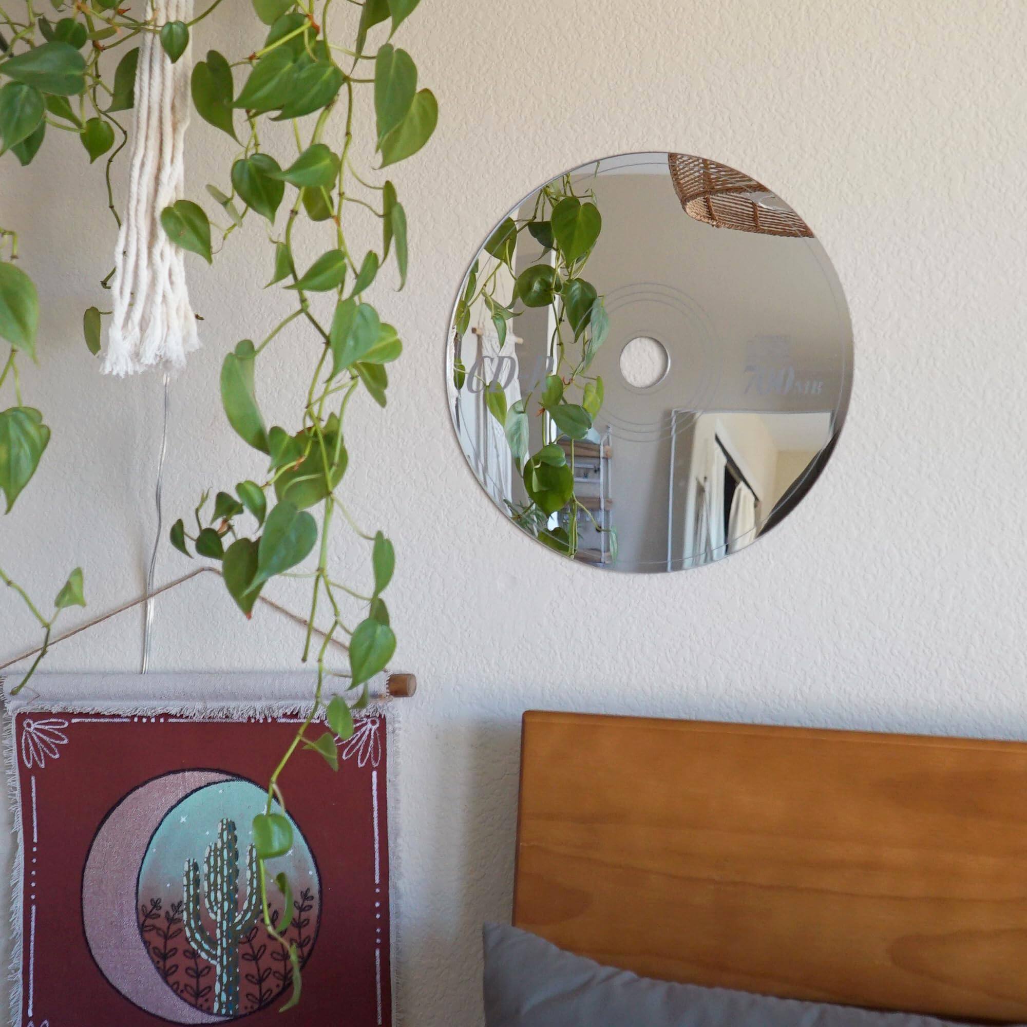 Alt View 3. Comfort Essence - Cd Mirror - Cute Music Decor 90s 2000s Disk Wall Room In Nostalgic Vinyl Retro Gift For Girlfriend ♫⋆｡Retro - Default.