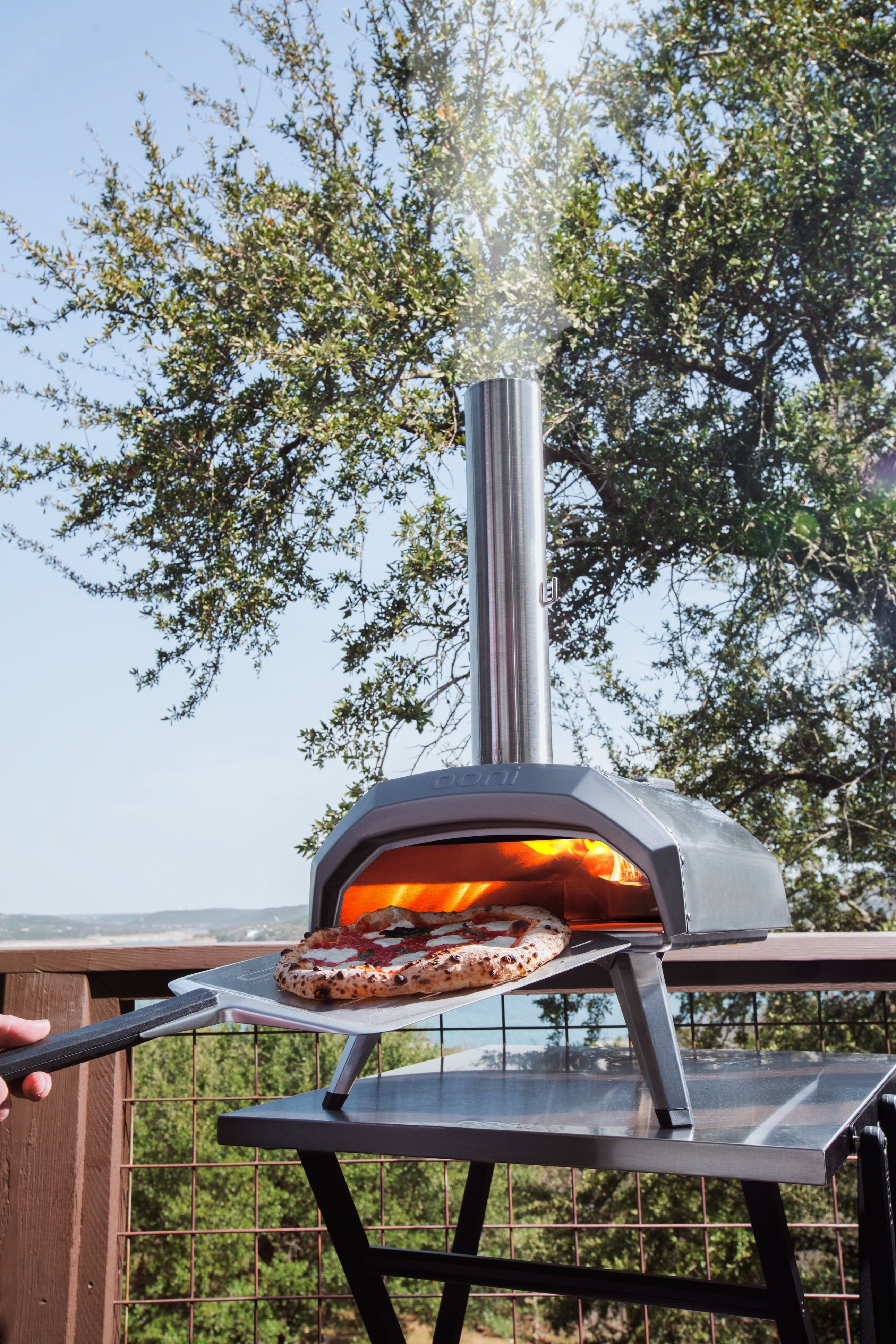Alt View 22. Ooni - Karu 12 Multi-Fuel Outdoor Portable Pizza Oven - Silver.