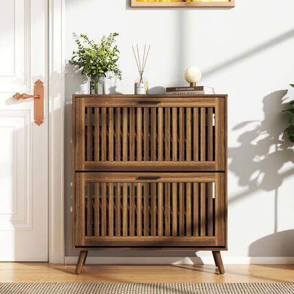 Elizabeth Gaskell
RIANNA WIESE