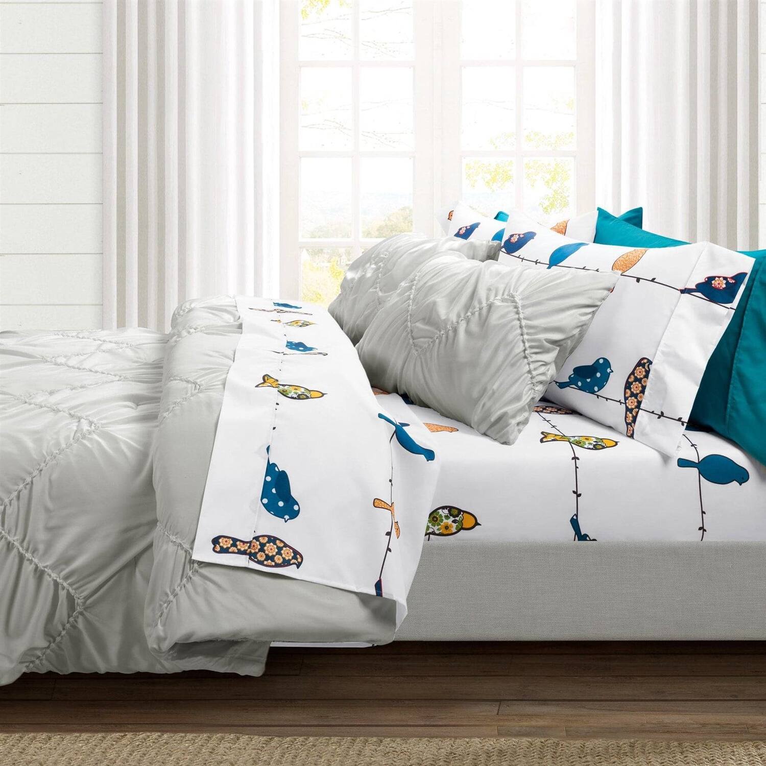 Left. Hivvago - Queen Teal Yellow White Floral Birds on Wire Soft Polyester 6 Piece Sheet Set - Teal, Yellow, White.
