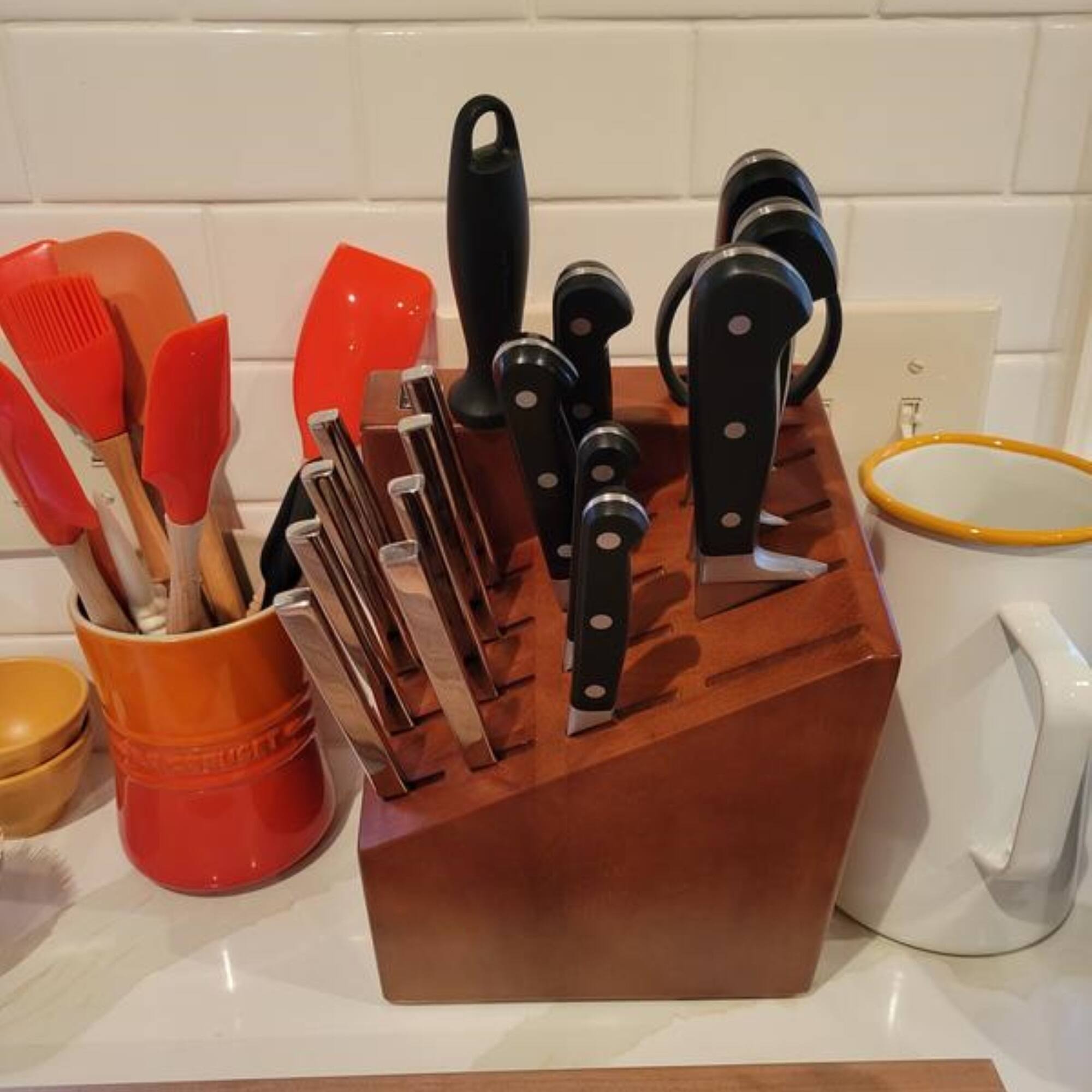 Alt View 3. ZWILLING - ZWILLING Pro 18-slot Knife Block - Walnut (no knives included) - Walnut.