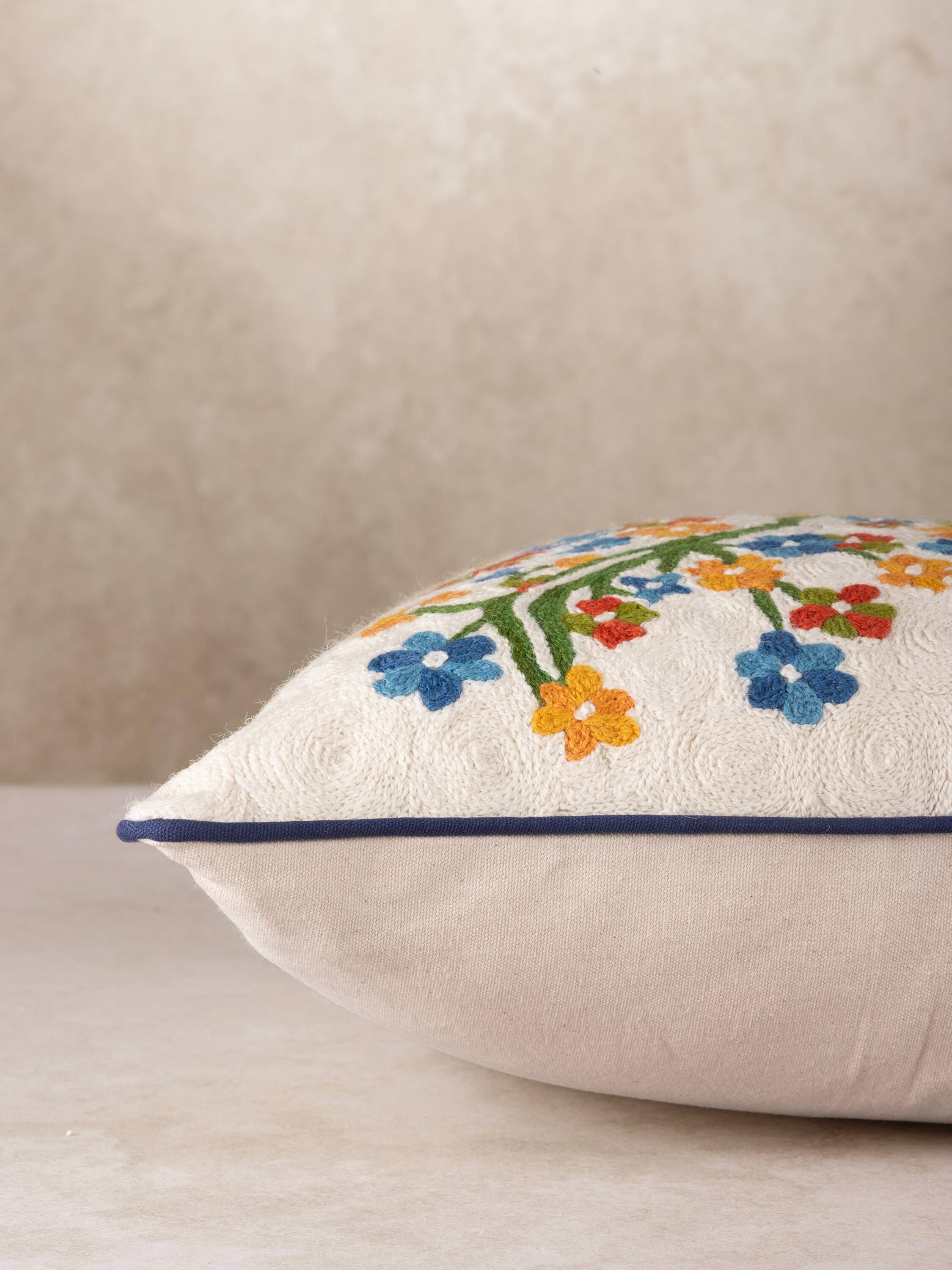 Left. GAURI KOHLI - Jowun Pillow - Multicolored.