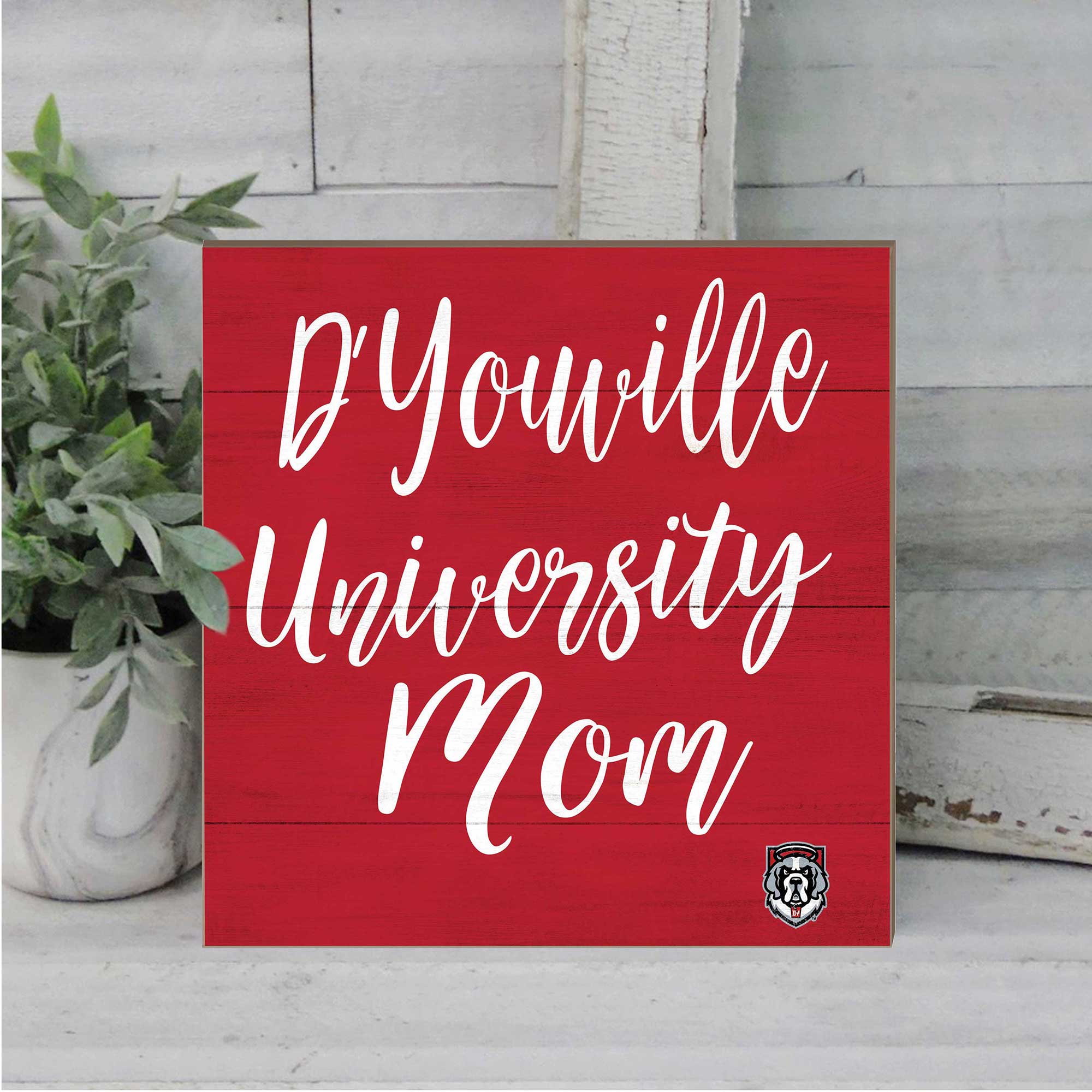 D'Youville University Mom