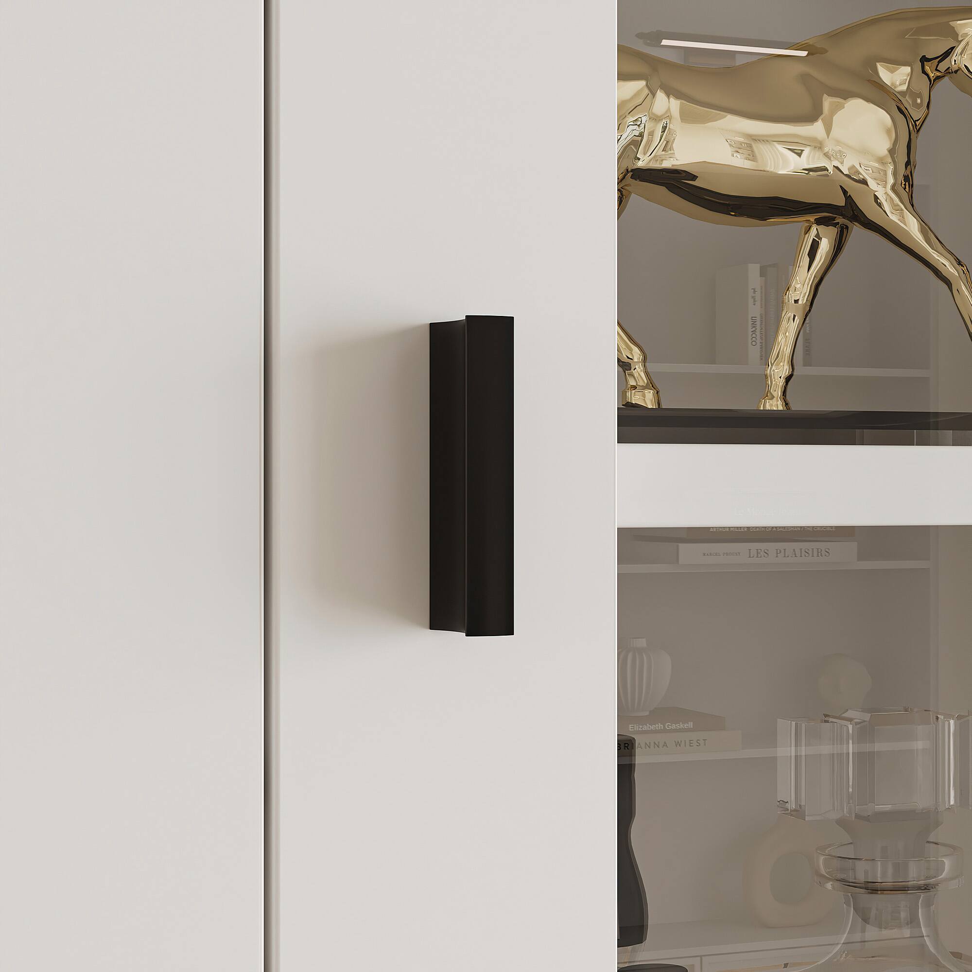 UNICCO - V  
LES PLAISIRS  
Czaleth Caskell  
RANNA WIEST