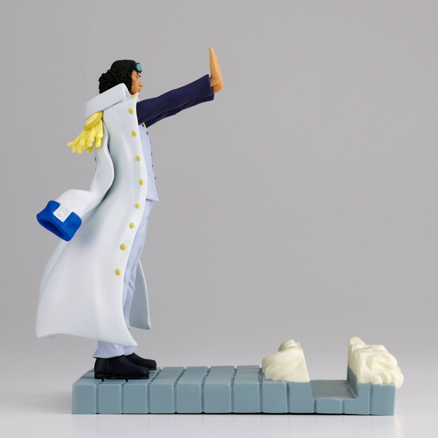 Alt View 1. PopMarket - BanPresto - One Piece - FL - Aokiji Kuzan   - COLLECTIBLES - Multicolor.