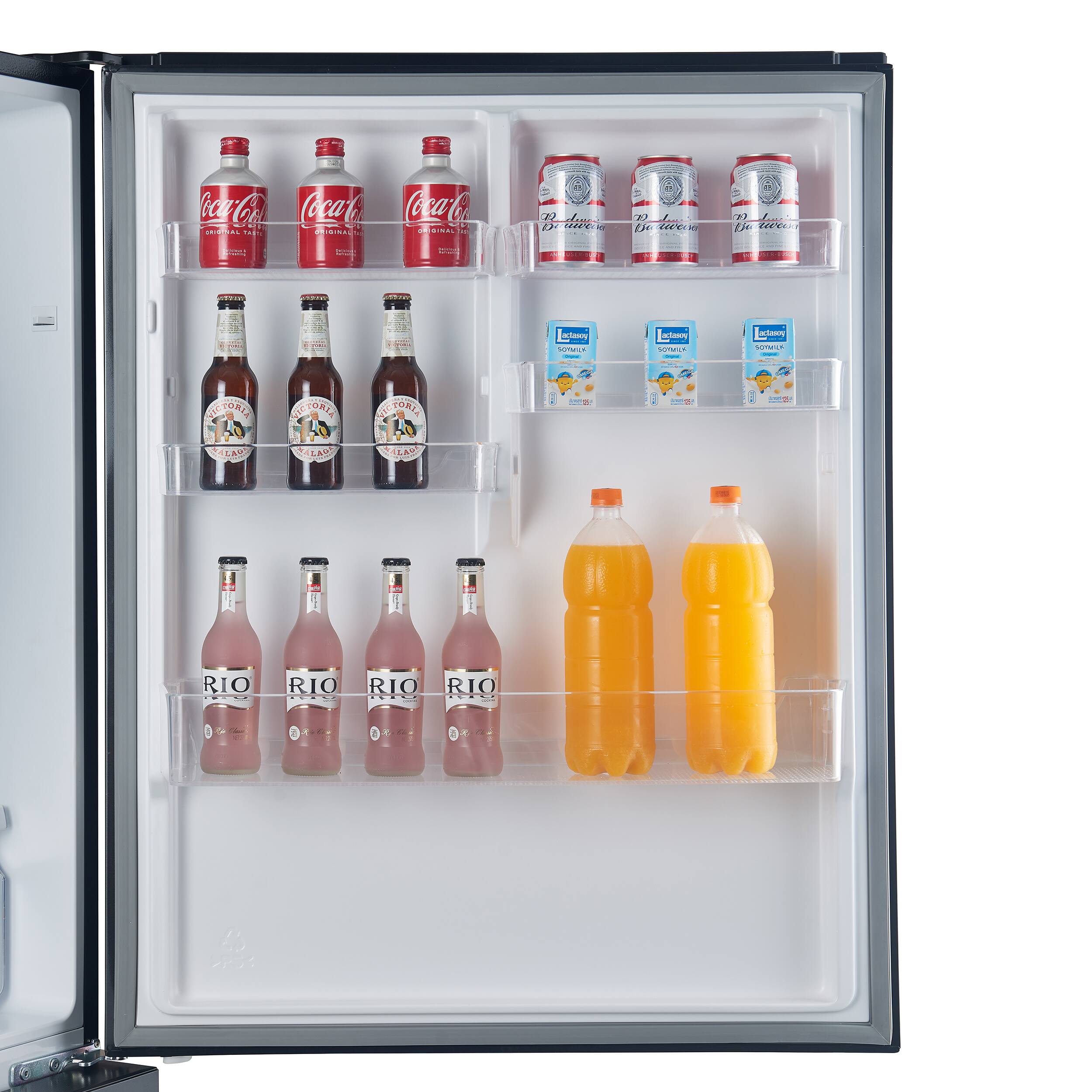 Sure, here is the corrected and grouped text from the image:

**Top Shelf:**
- Coca-Cola
- Coca-Cola
- Coca-Cola
- Dr. Oetker
- Dr. Oetker
- Dr. Oetker

**Middle Shelf:**
- Lacteon
- Lacteon
- Lacteon

**Bottom Shelf:**
- RIO
- RIO
- RIO
- RIO

**Door:**
- Lacteon
- Lacteon
- Lacteon