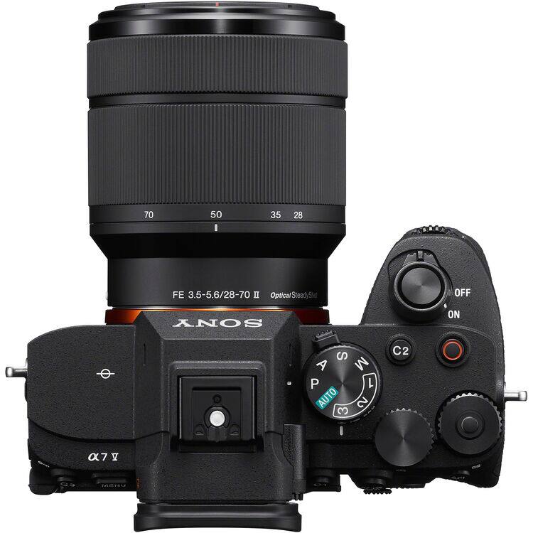 70  
50  
35  
28  
FE 3.5-5.6/28-70 II Optical SteadyShot  
OFF  
ON  
SONY  
S M A P 1 AUTO 3 2  
C2  
a7v  
MENU