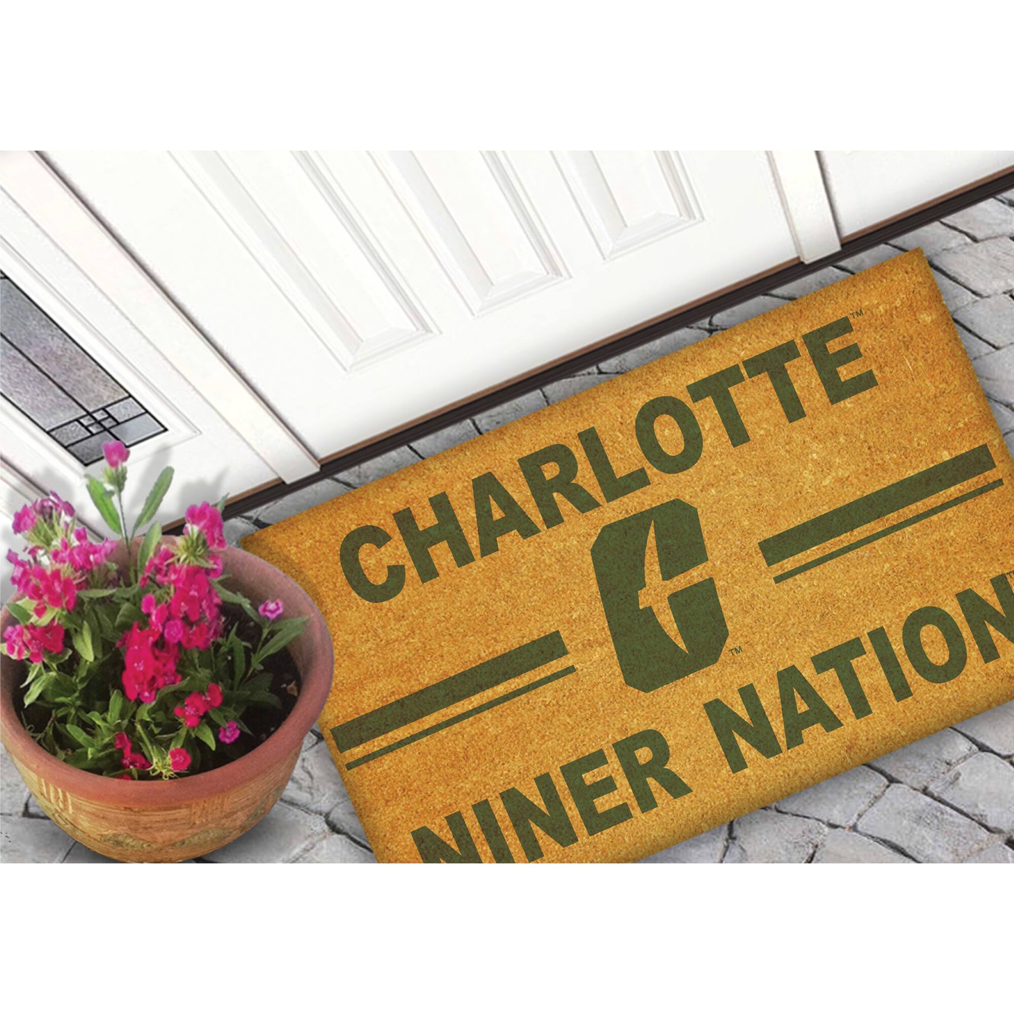 CHARLOTTE  
G  
NINER NATION