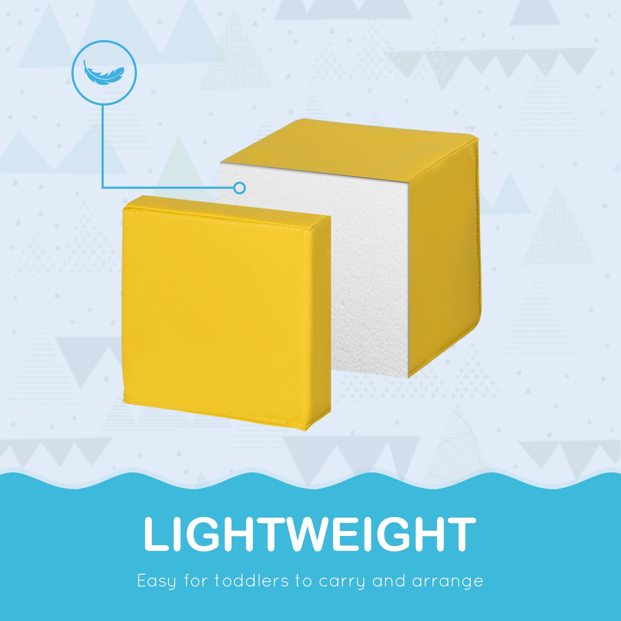 LIGHTWEIGHT  
Easy for toddlers to carry and arrange