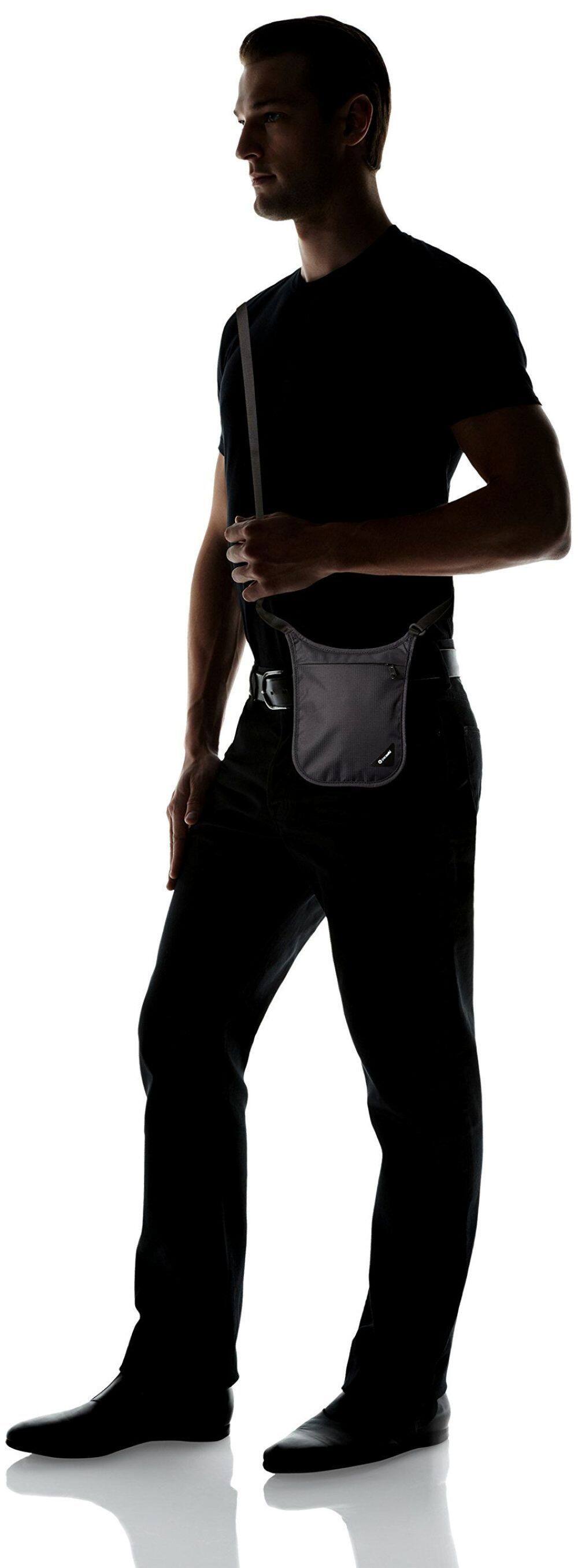 Alt View 2. Pacsafe - Pacsafe Coversafe V75 RFID Blocking Neck Pouch - Black.