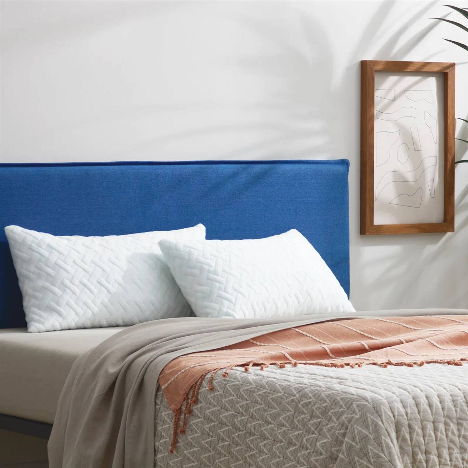 Front. Hivvago - Set of 2 - Shredded Memory Foam Bed Pillows with 2 Pillowcases - Queen size - White.