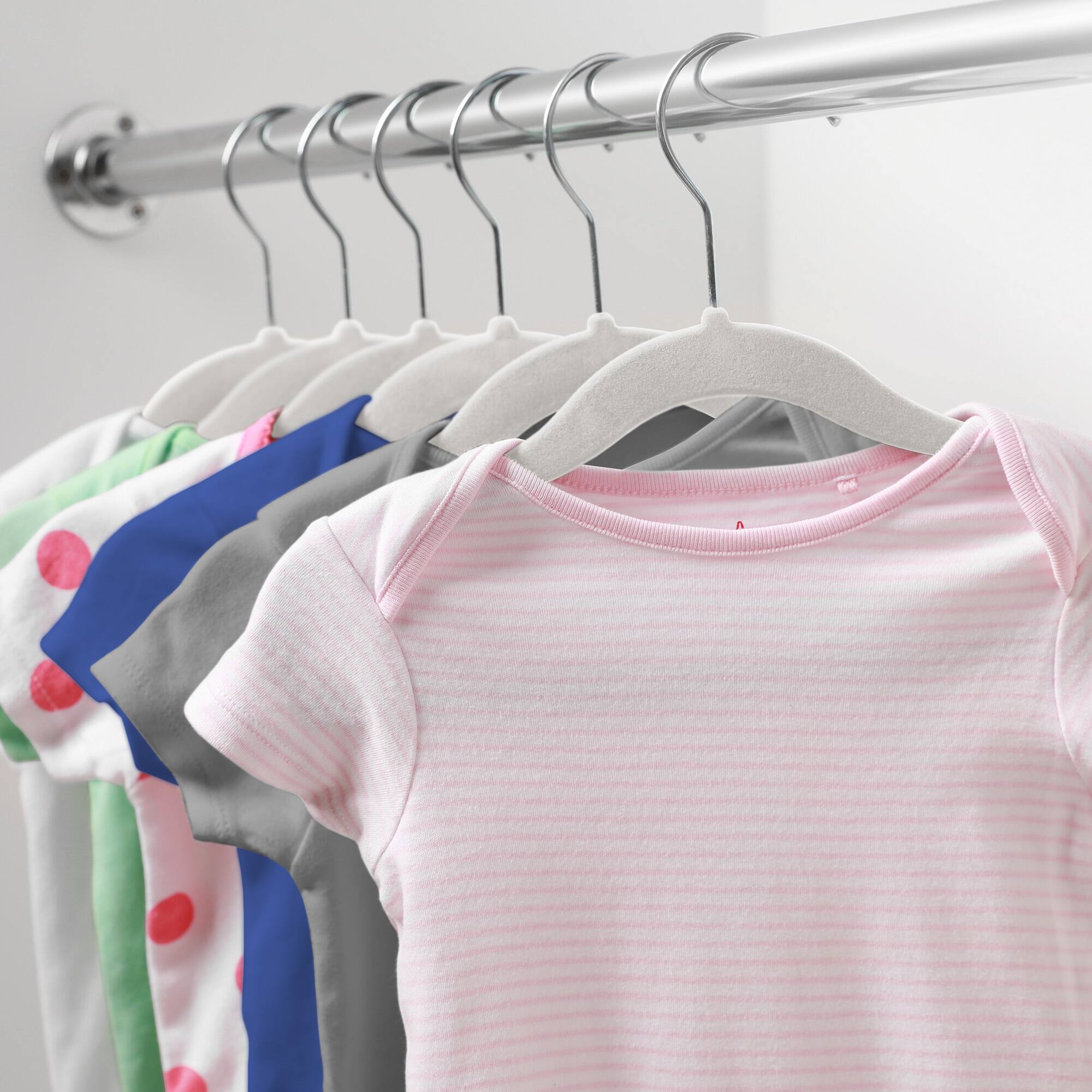 Alt View 5. Casafield - 50 Velvet 11-in Baby Hangers - Ivory.