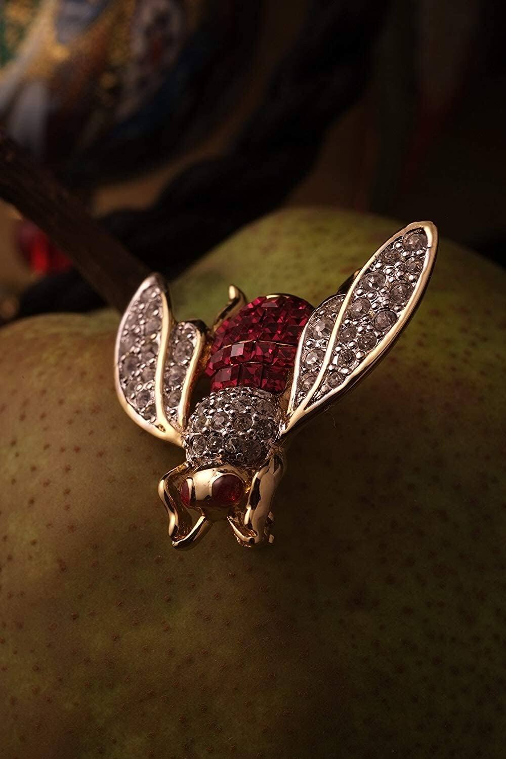 Alt View 2. Fujifilm - Fujifilm XF 60mm f/2.4 R Macro Lens (Black) with Advance Accessories and Travel Bundle | Fuji XF 60mmm - Black.