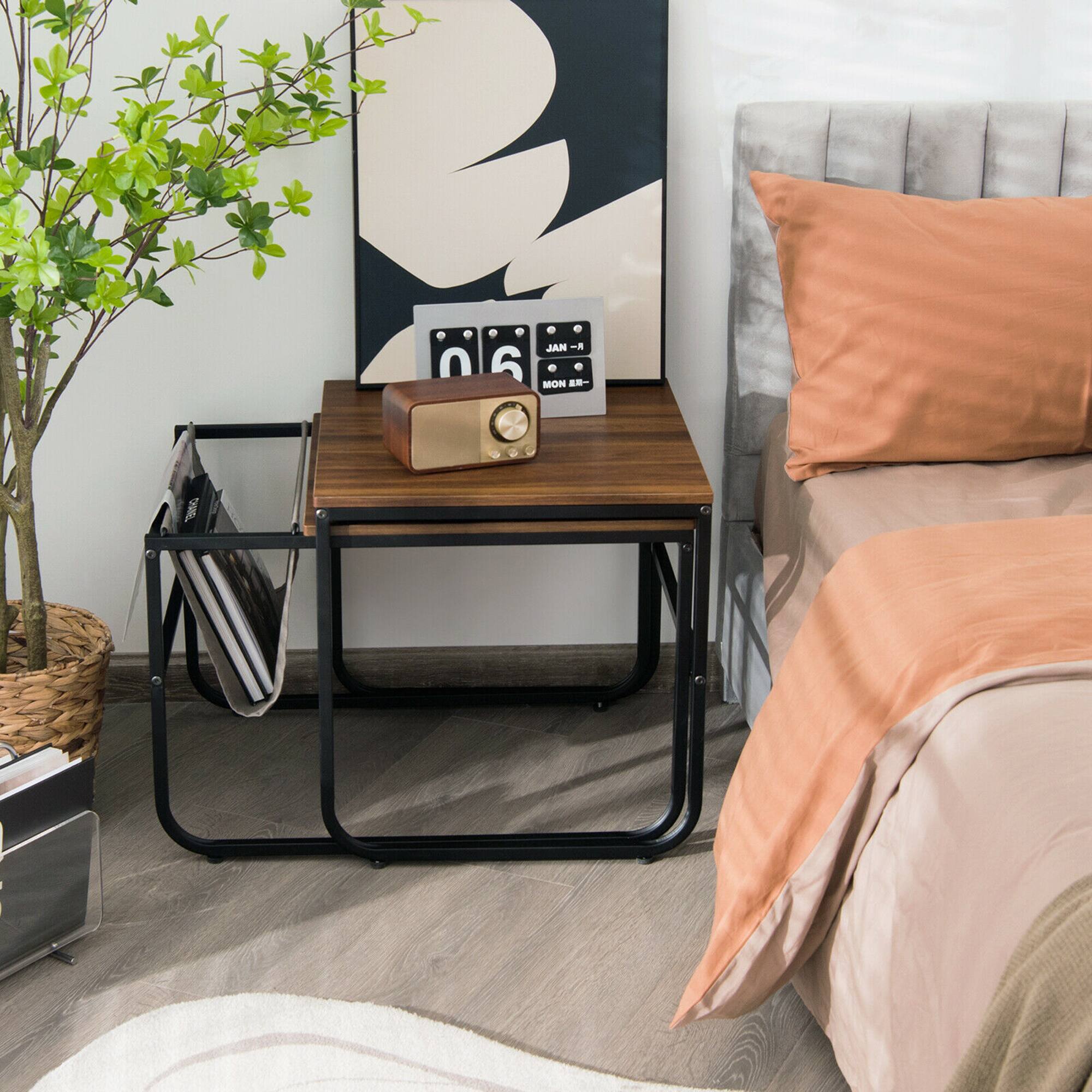 The text on the image reads:

"05 JAN - 11 MON"