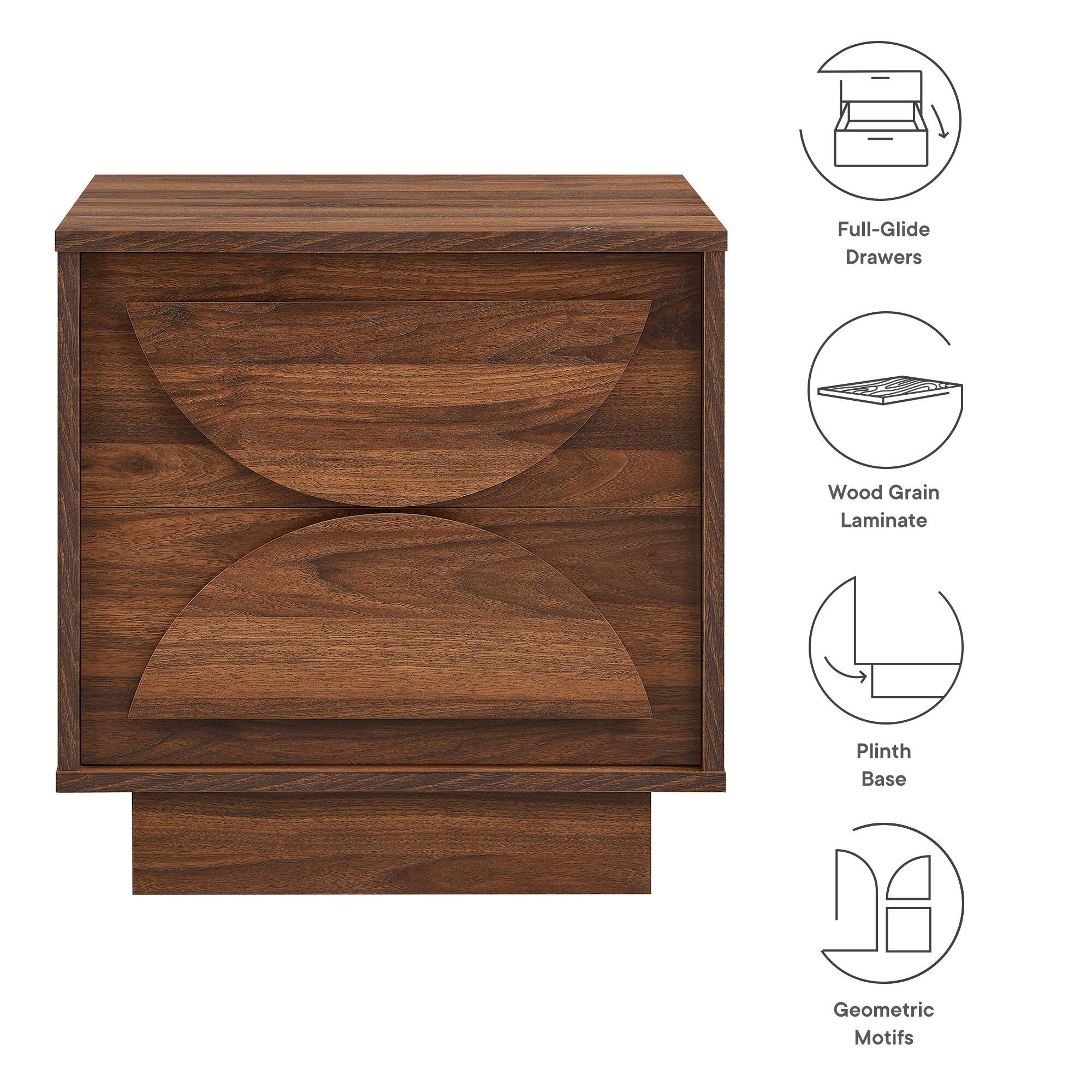 Full-Glide Drawers  
Wood Grain Laminate  
Plinth Base  
Geometric Motifs