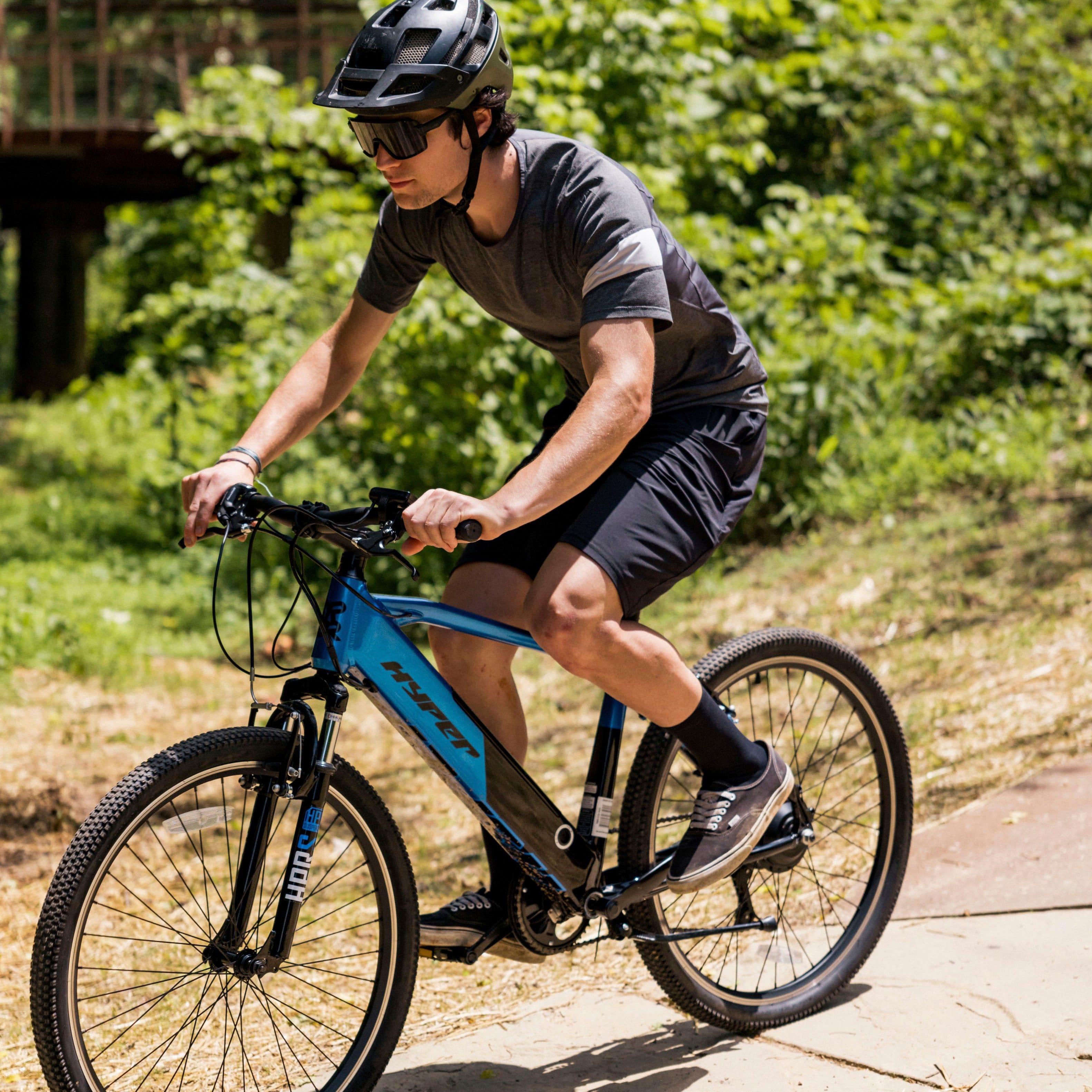 The text on the image reads "SOOA JJSH 55533 29993."