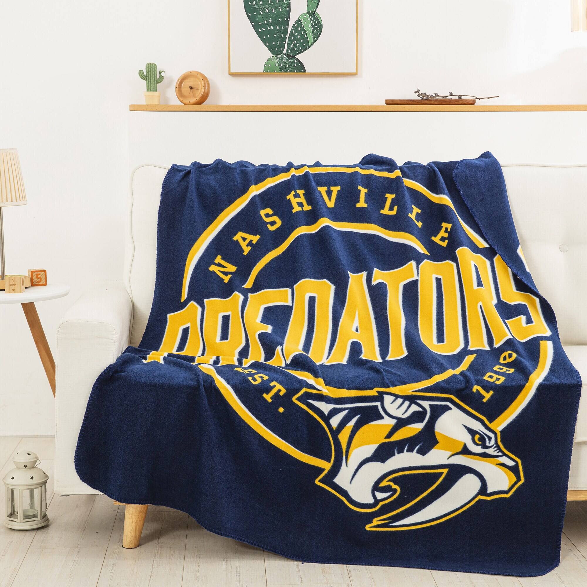 NASHVILLE PREDATORS  
EST. 1998