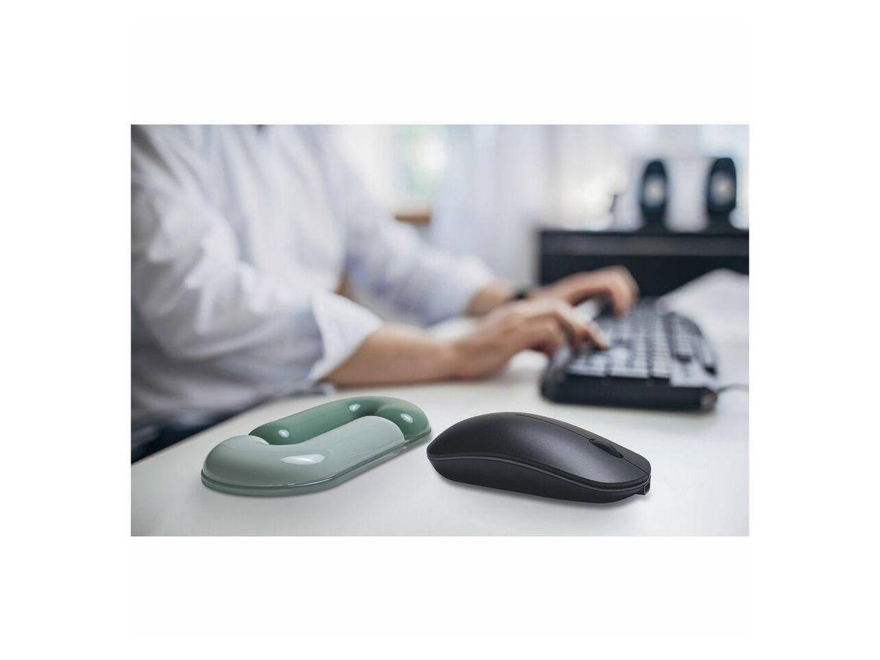 Alt View 4. Kensington - Duo Gel Mouse Wrist Rest, Loop Design, Cooling Ventilation Channels, Non-Skid Base, 7.4 x 3.3 inches - K62829WW - Green.