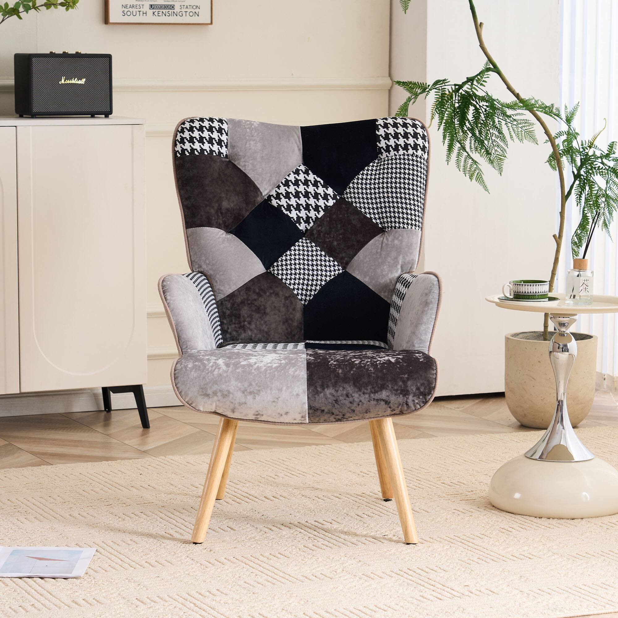 NEAREST STATION SOUTH KENSINGTON