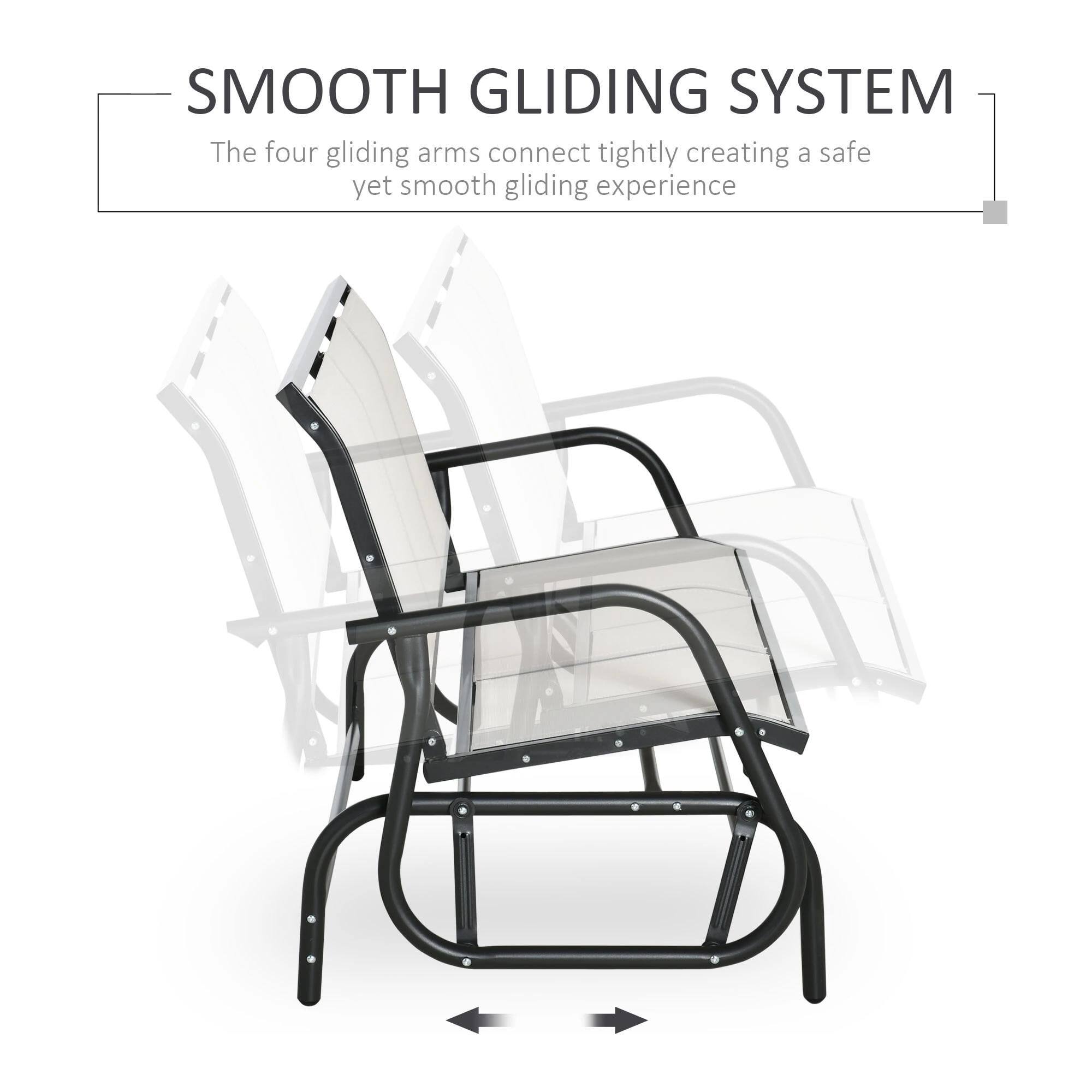 SMOOTH GLIDING SYSTEM  
The four gliding arms connect tightly creating a safe yet smooth gliding experience