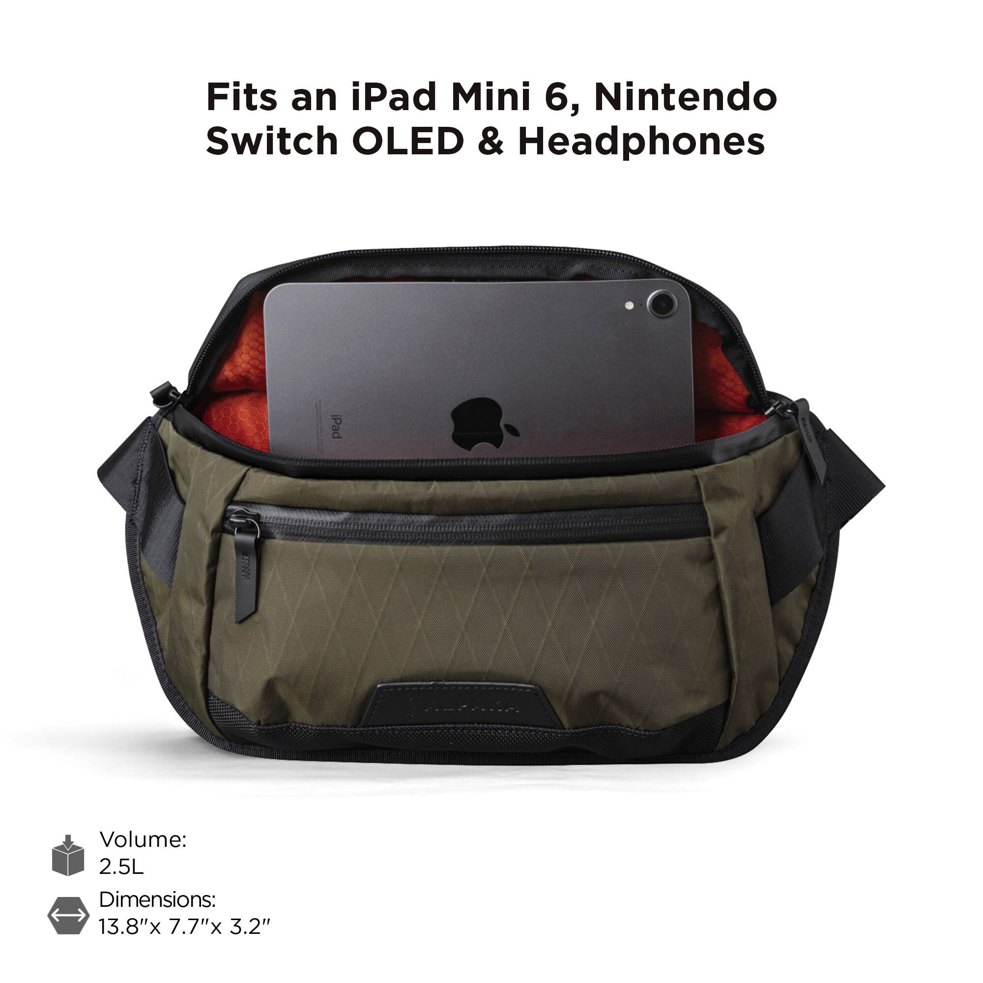 Fits an iPad Mini 6, Nintendo Switch OLED & Headphones

Volume: 2.5L

Dimensions: 13.8" x 7.7" x 3.2"