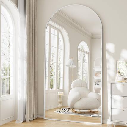 The text in the image appears to be a mix of letters and numbers. Here is the corrected and grouped version:
- Fw MORRIS a MC
- .... IUSA IH F W
It seems like there might be some errors or missing characters. If you have more context or a clearer image, I might be able to help further!