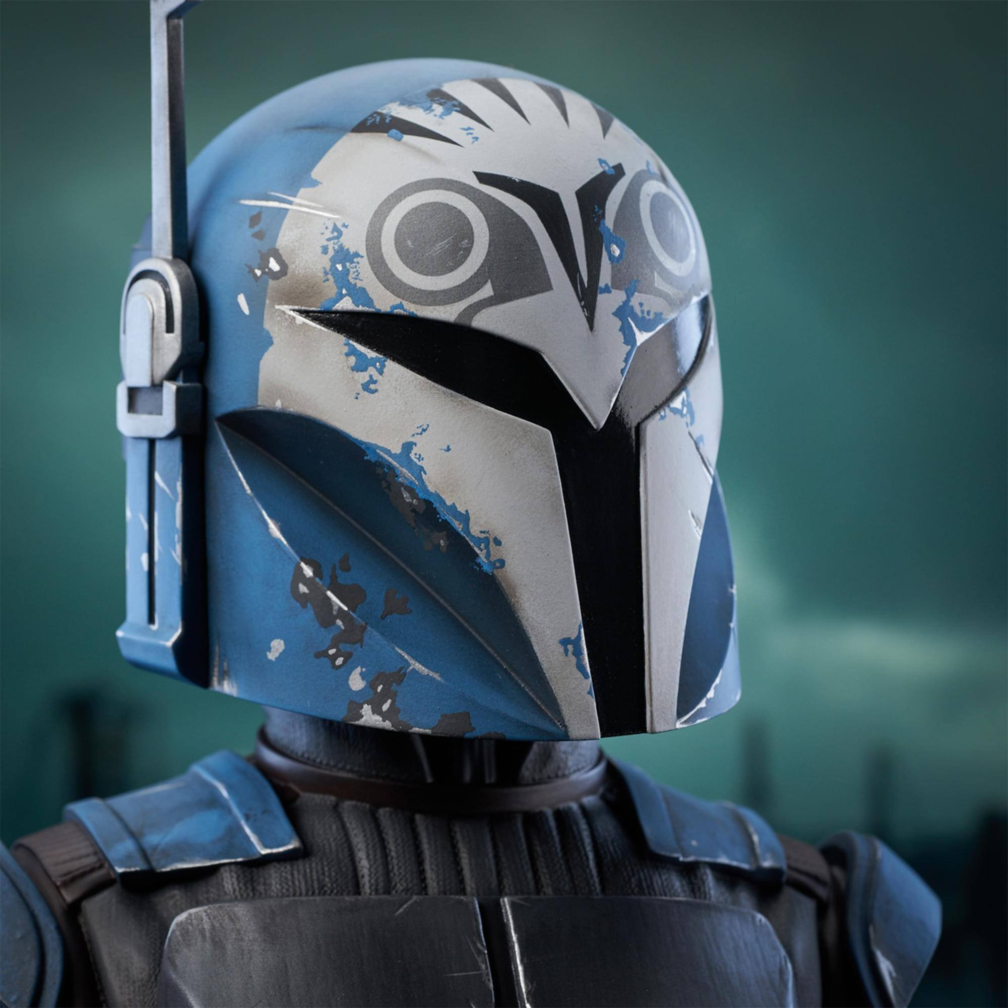 Alt View 5. Star Wars - Star Wars Legends In 3D 10 Inch Bo-Katan Kryze 1/2 Scale Resin Bust - Blue.