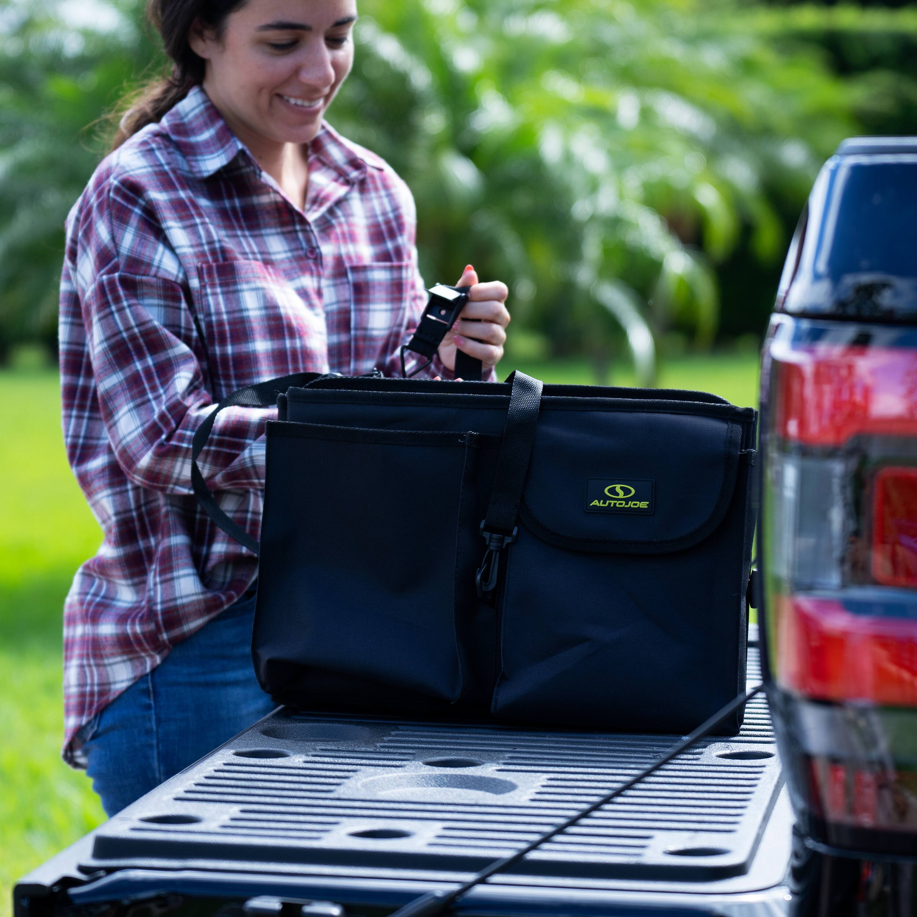 Alt View 16. Sun Joe - Collapsible Auto Storage Organizer - Black.