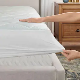 Hivvago - Twin size Washable Quilted Mattress Pad with Elastic Fitted Skirt - White