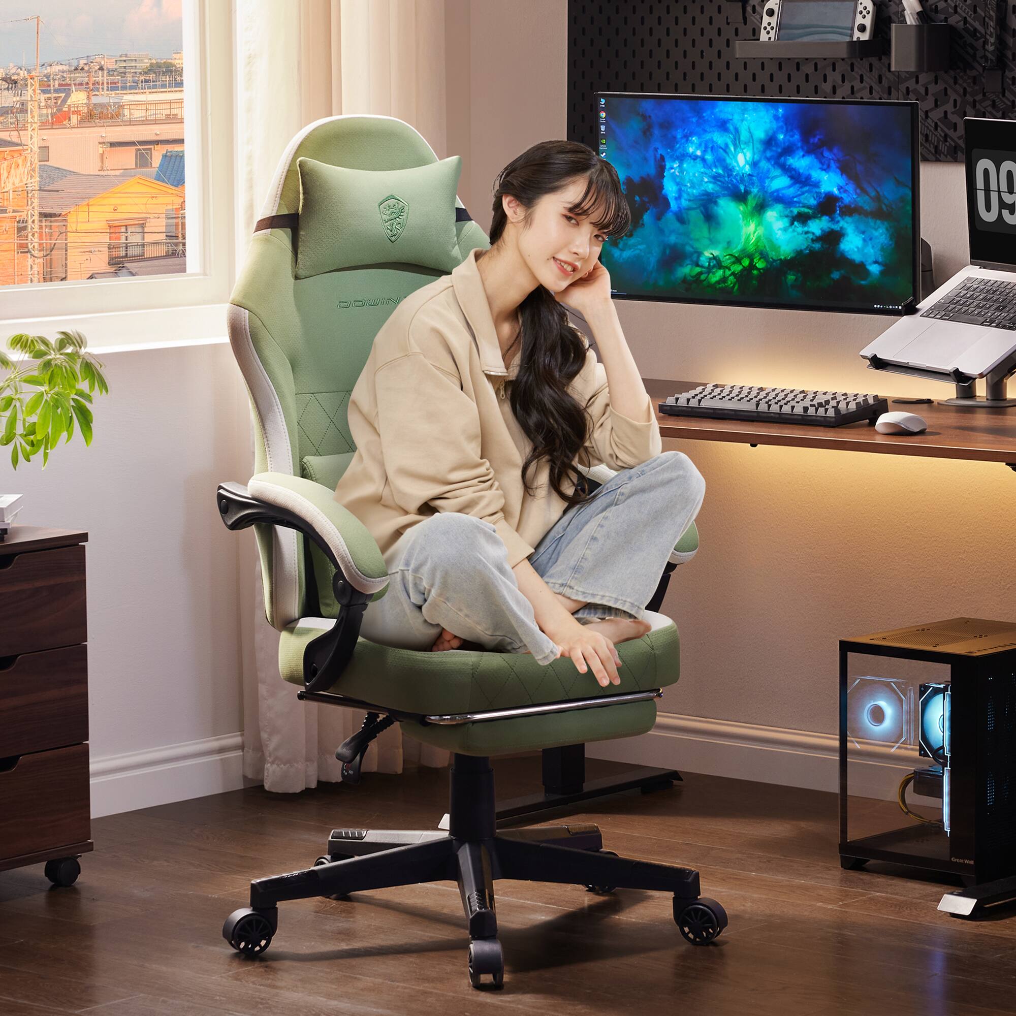 Dowinx Fabric Gaming Chair, Ergonomic Computer Chair with Footrest