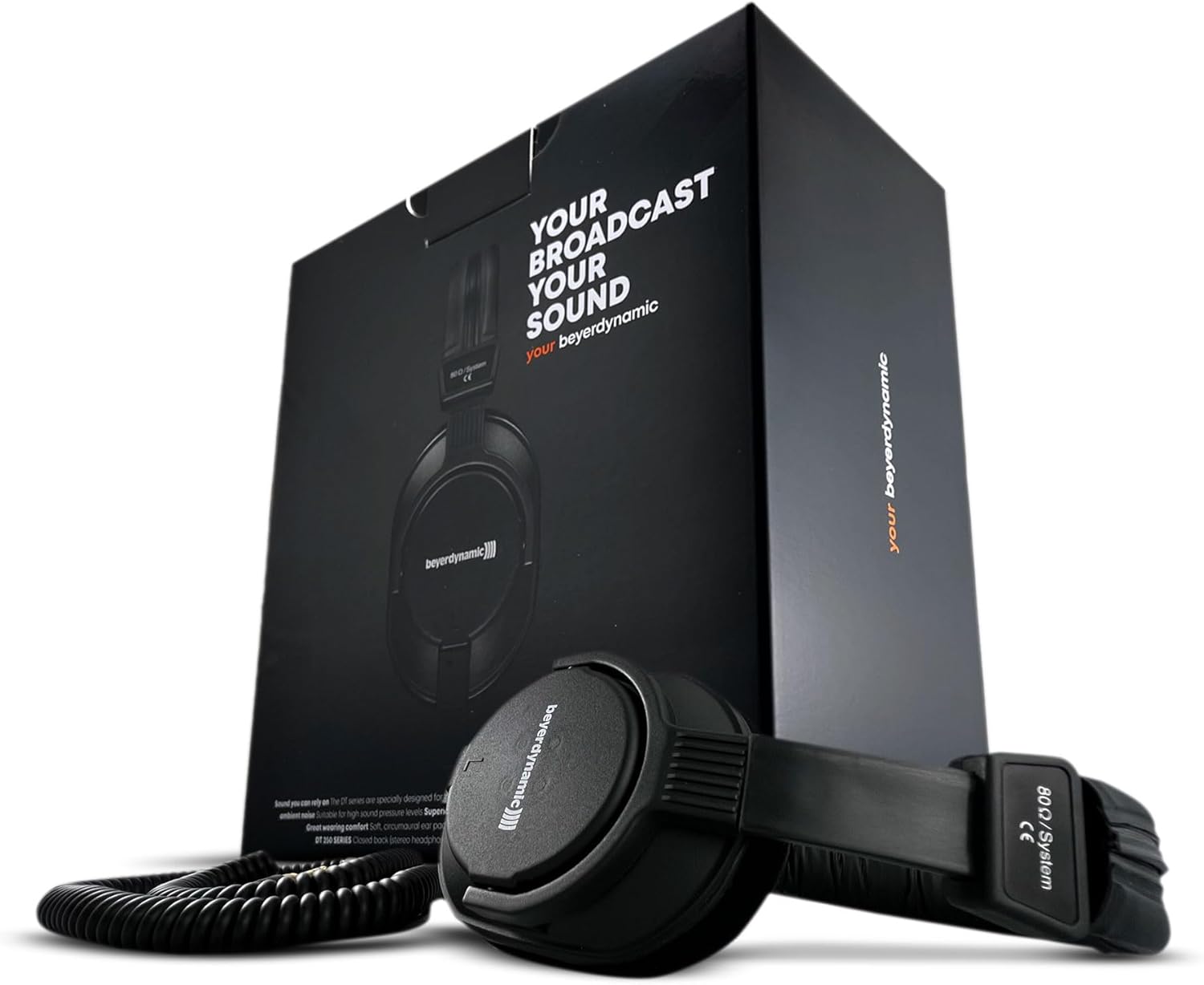BROADCAST YOUR SOUND  
YOUR SOUND  
your beyerdynamic  
beyerdynamic  
DE specially designed for - Snotecr b N sound pressure levels  
Super searing concert iat crcundural  
NO go  
2 SERIES  
Closed back otaneo headphones  
(l) (simen)broved  
CE 80Q/System