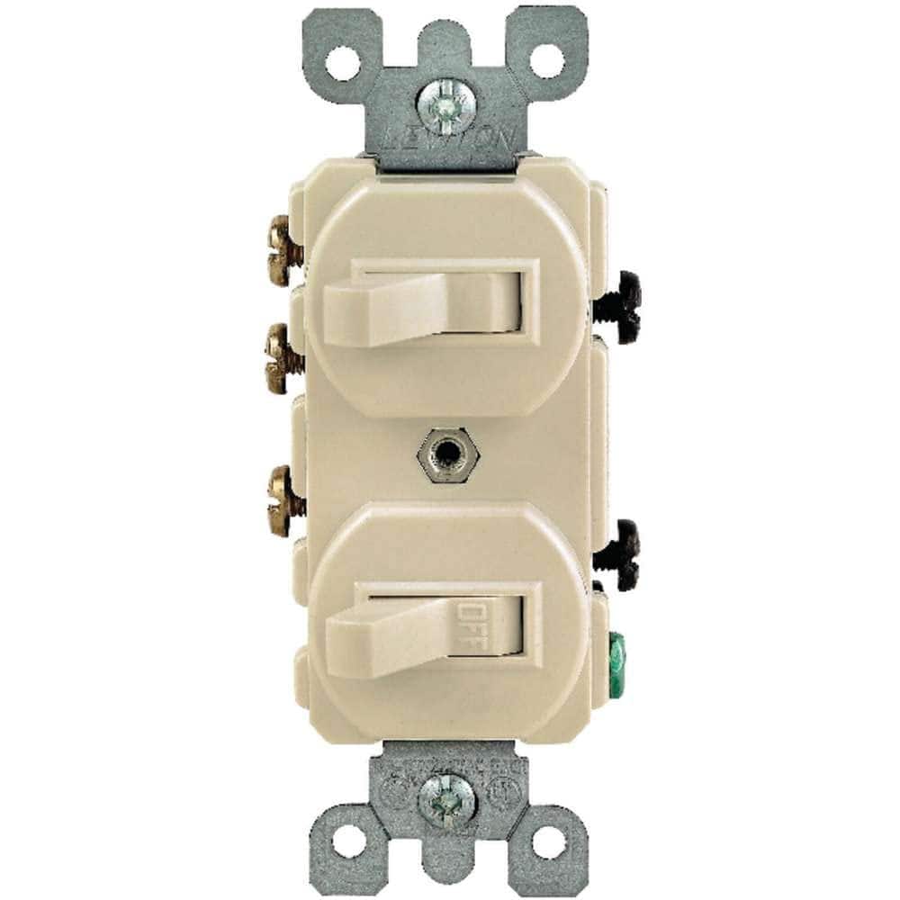 Leviton - 3-Way Combination Toggle Switch, 15 Amp, CSA Boxed - White