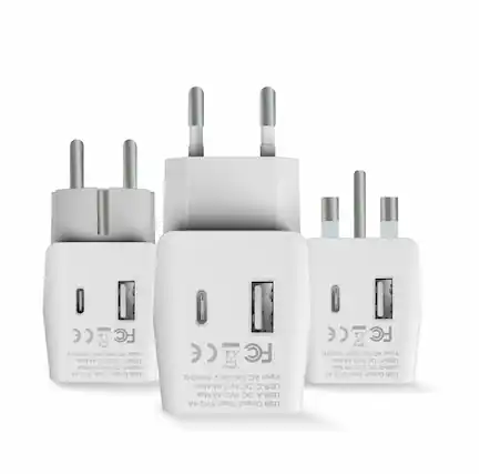 FC H09/O9
100-250V AC Input: 50/60Hz
Max 4A 5V/2.4A DC USB-C
Max 4A 5V/2.4A DC USB-A
Total Output: USB
FC H09/O9
100-250V AC Input: 50/60Hz
Max 4A 5V/2.4A DC USB-C
Max 4A 5V/2.4A DC USB-A
Total Output: USB